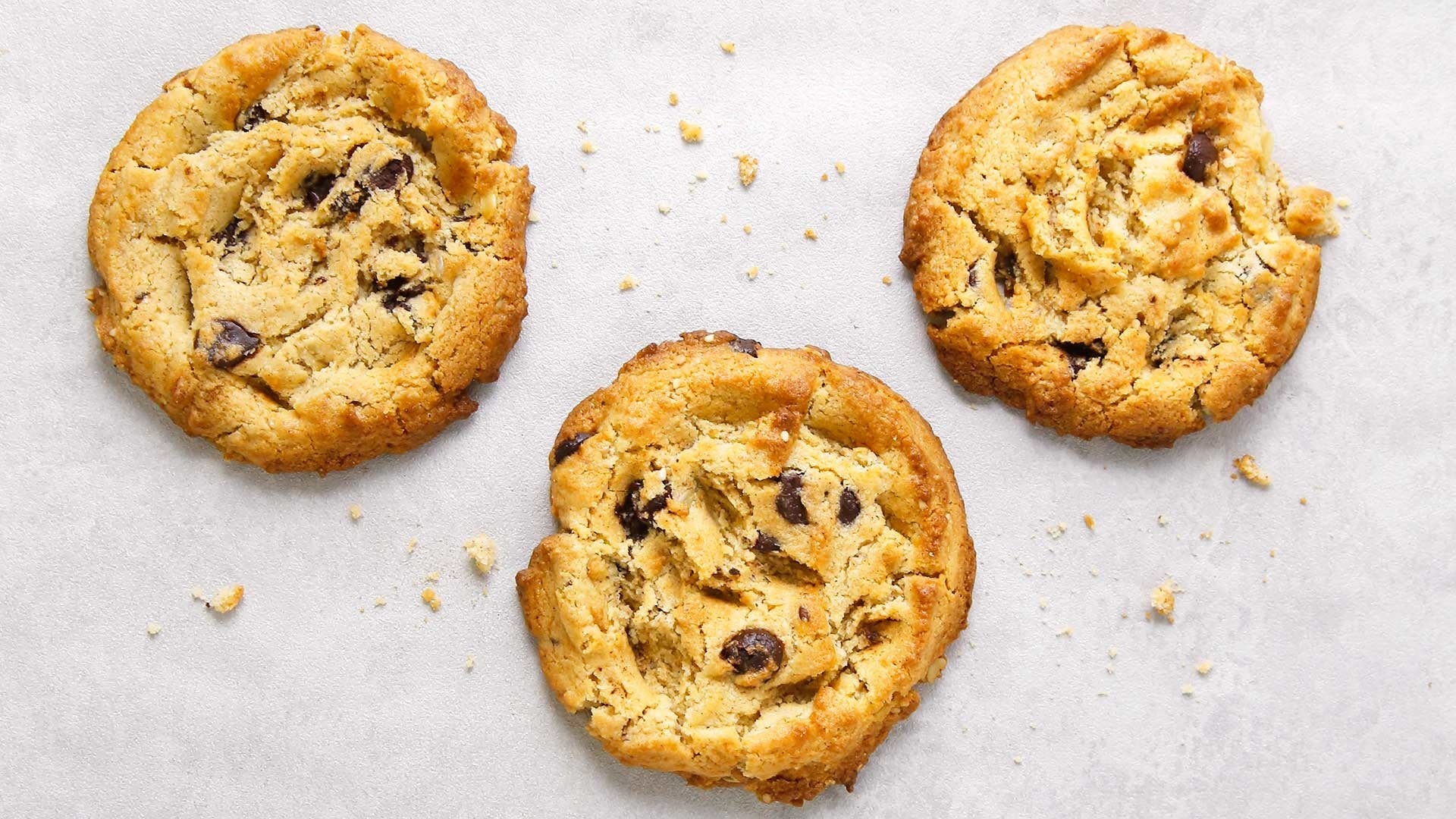 きまぐれBAKE SWEETS　330円　※日によっていろんな焼き菓子が登場します