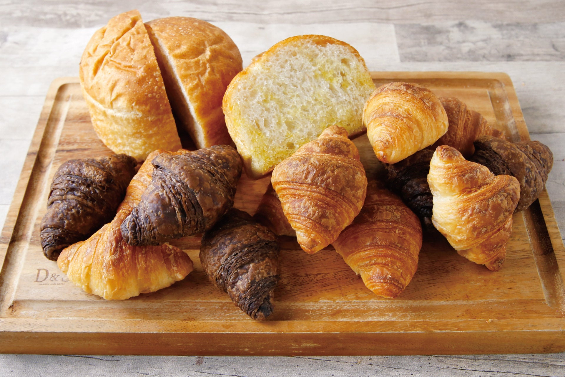 これから毎日パン食べ放題！GW限定提供で大好評に応えて、で5月13日