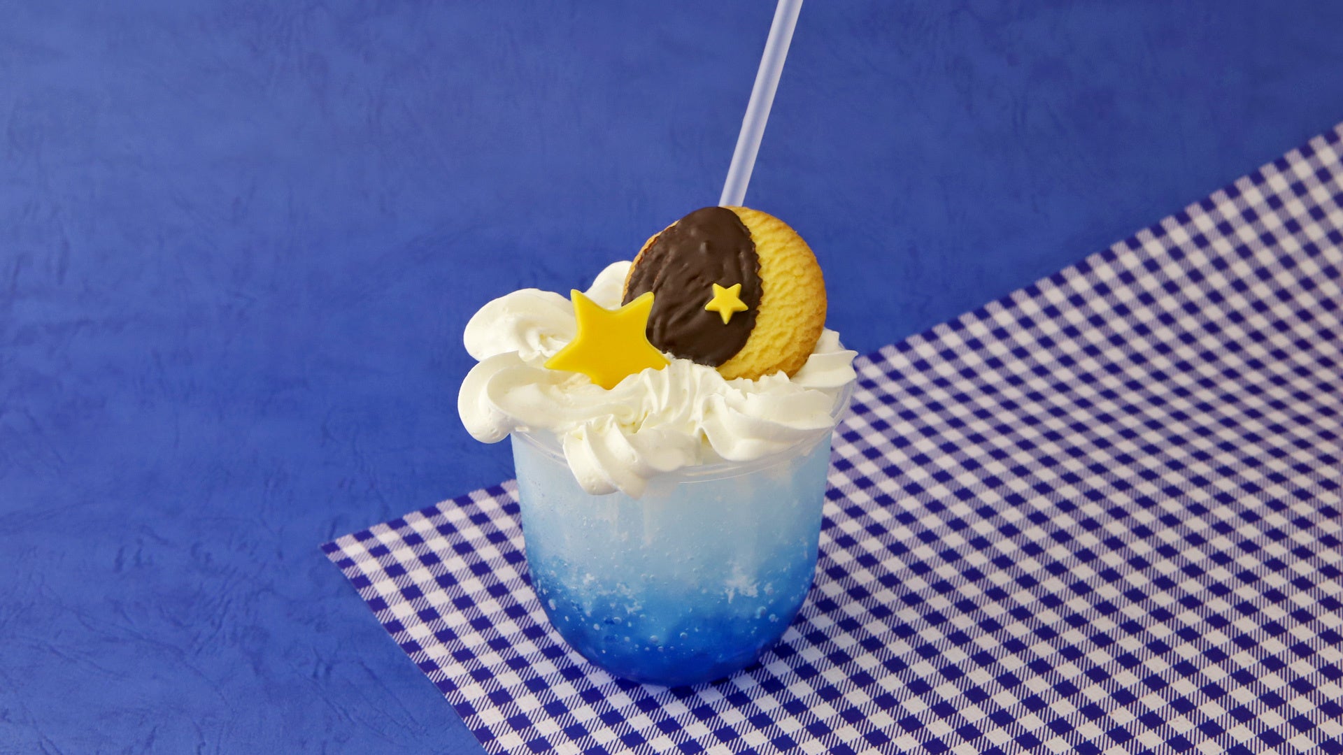 ブルームーンソーダ　750円