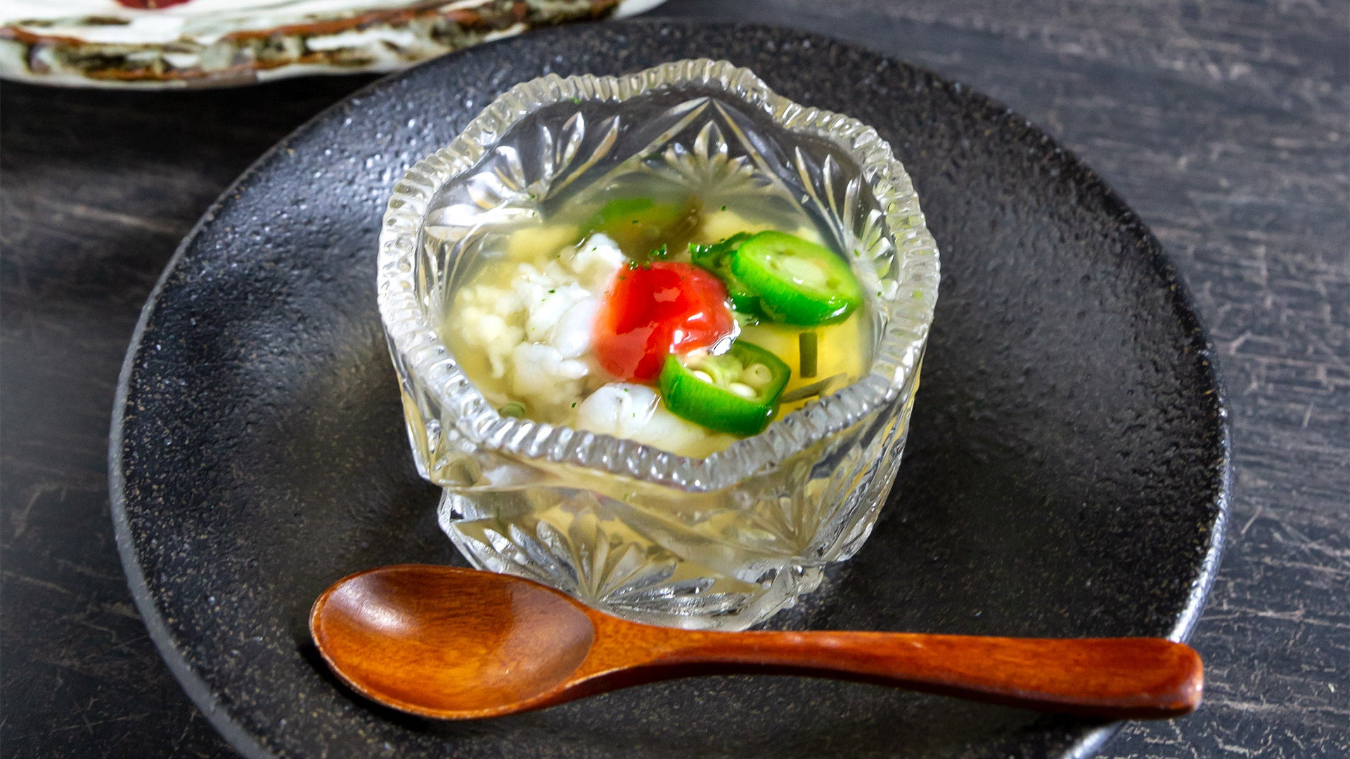 鱧と夏野菜のゼリー寄せ　770円