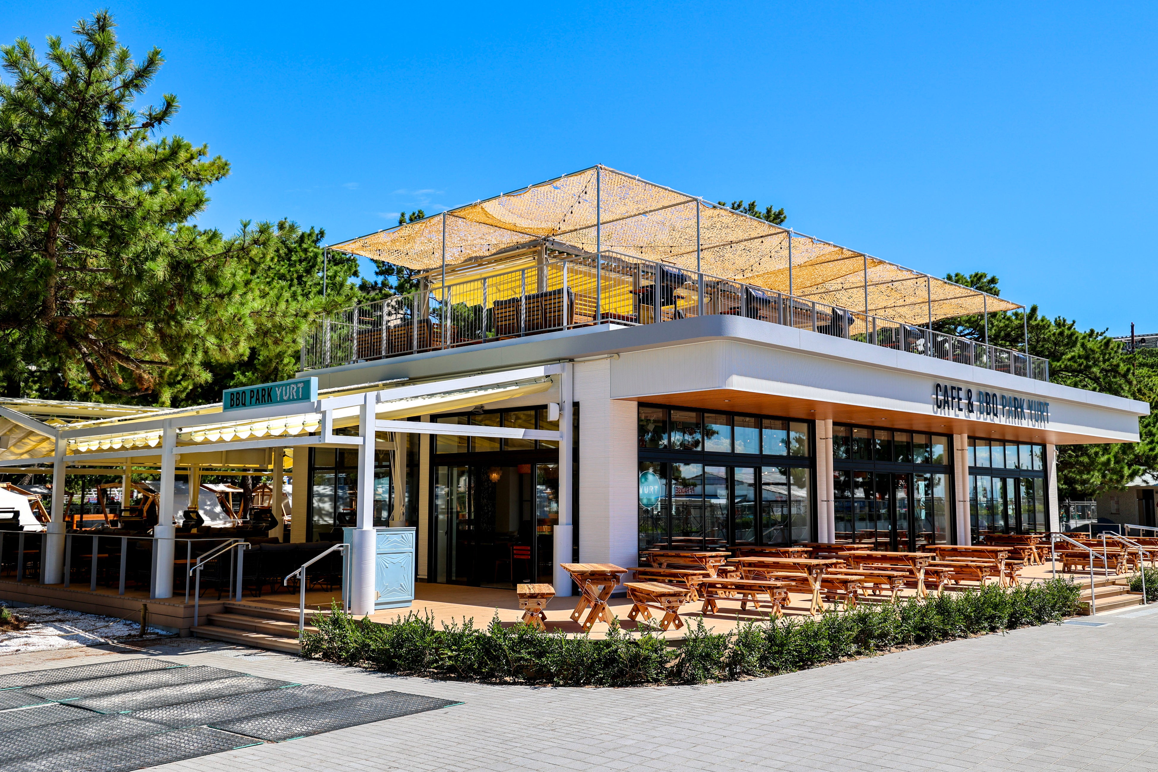 須磨海岸のオーシャンビューを一望！カフェ＆BBQ場を併設した「YURT CAFE&BBQPARK」9/1グランドオープン！ 株式会社