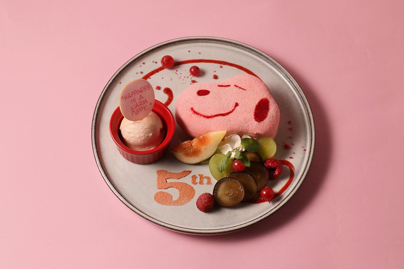 スヌーピー PEANUTS 5th ピーナッツ ホテル 5周年シリアルナンバー 新品未開封☆ピーナッツホテル5周年シリアルナンバー入り