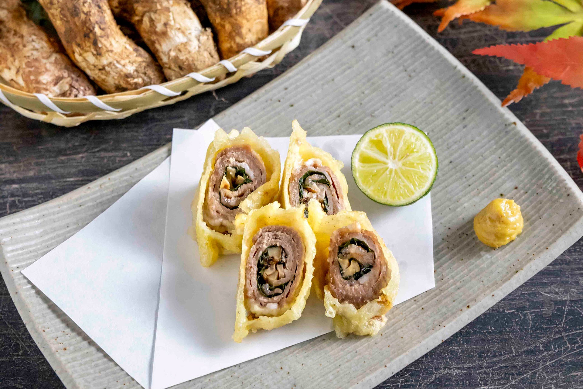 松茸の牛肉巻き天ぷら　1760円