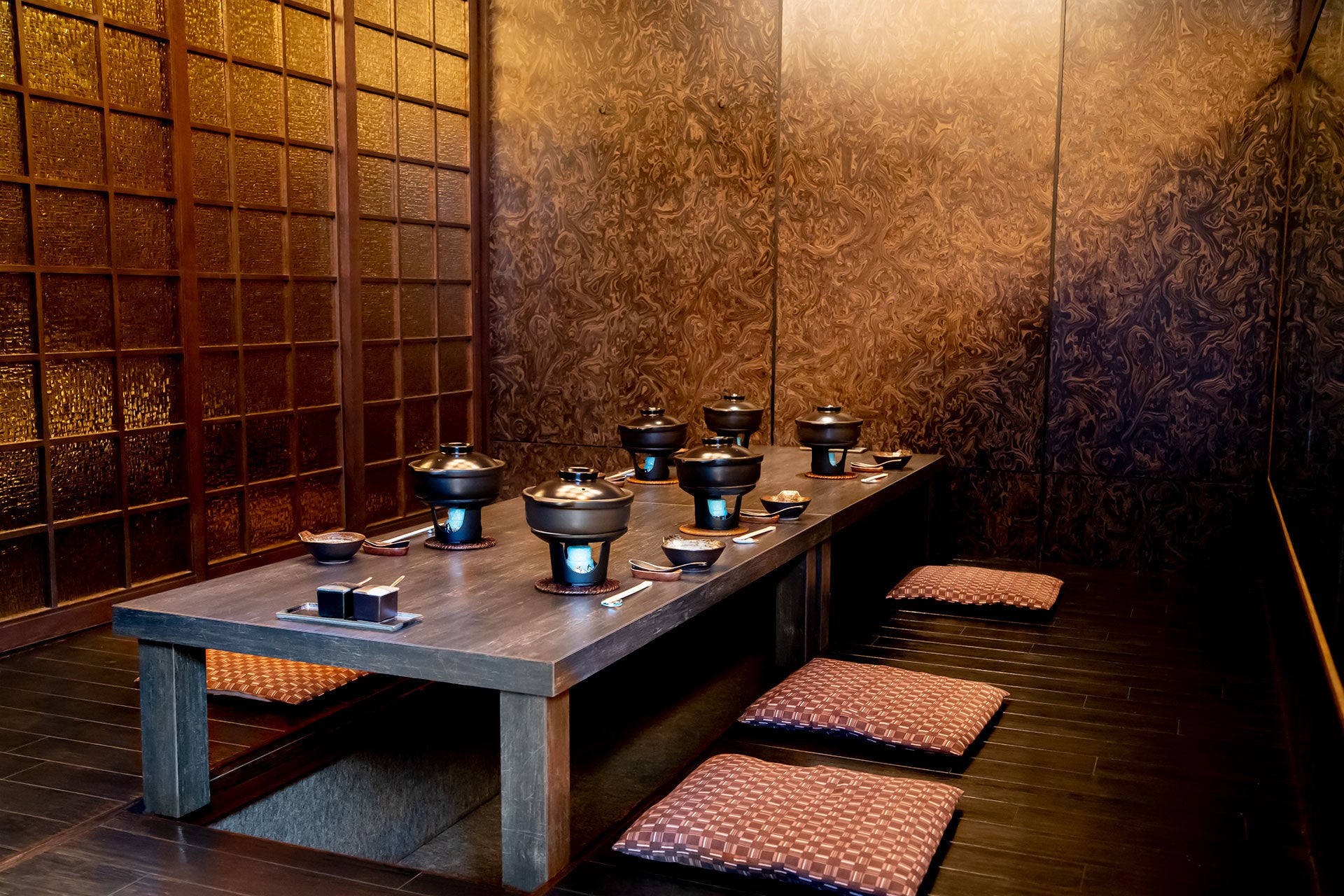 掘りごたつのお席