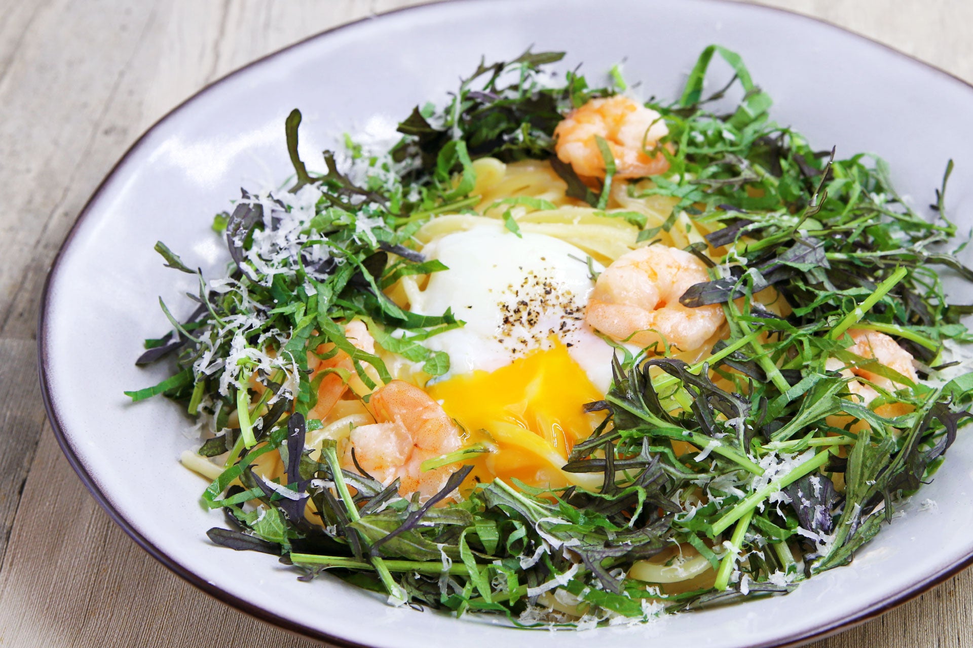 海老と明太子のカルボナーラ風 紫蘇ハーブ添え　1680円