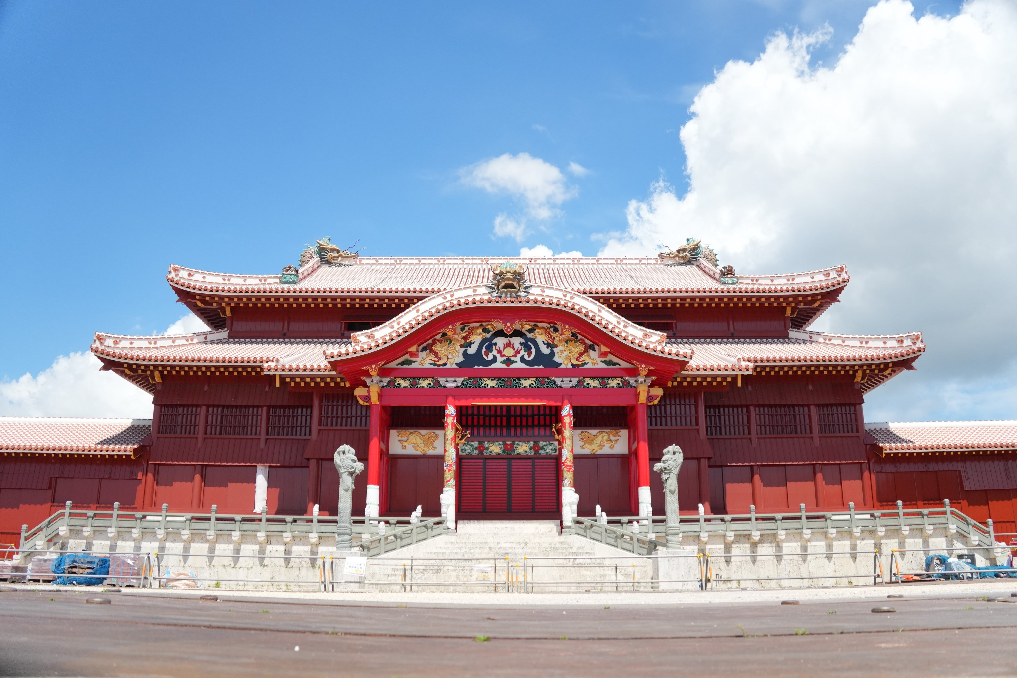 【首里城公園】首里城正殿一般公開に伴う 料金改定および事前予約制のご案内