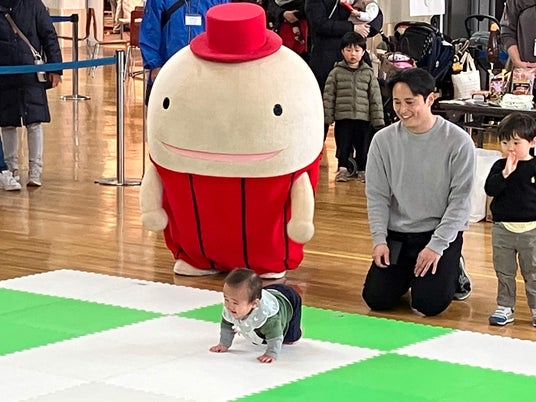 赤ちゃんの“空港デビュー”を応援!中部国際空港セントレアで「はいはいレース」を開催!参加者応募受付中! 赤ちゃんの“空港デビュー”を応援!中部国際空港セントレアで「はいはいレース」を開催!参加者応募受付中!