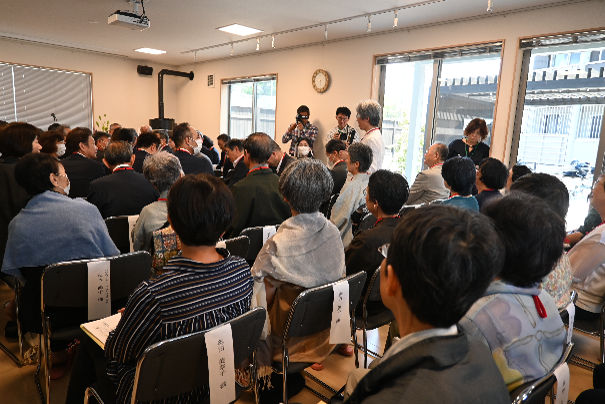 式典では参加した居住棟への入居者全員も挨拶しました