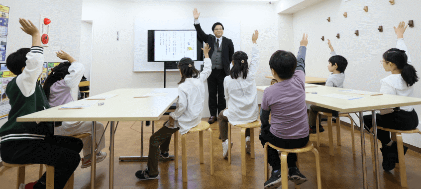 ※写真は対面での教室イメージ