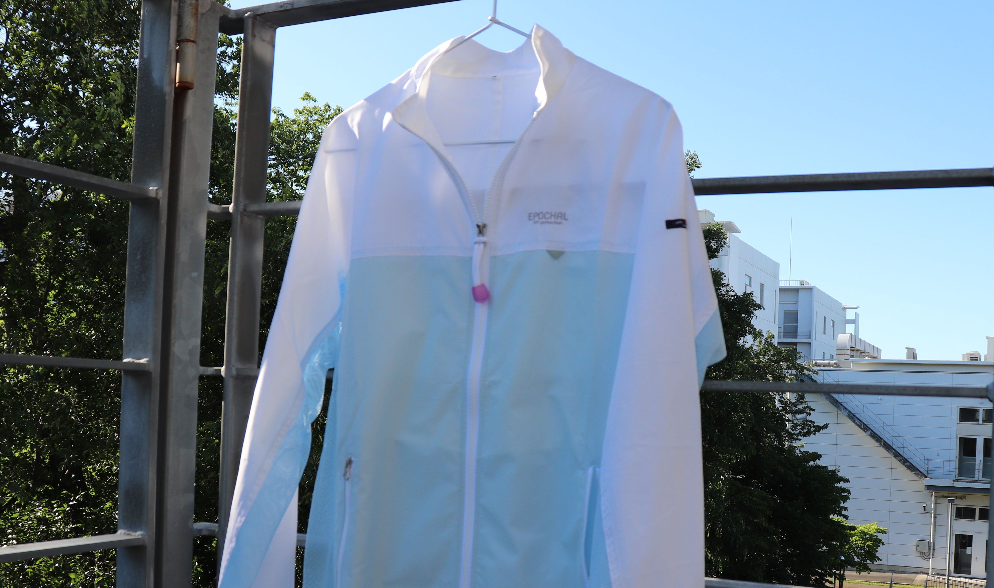 さわやかカラーのブルー×ホワイト