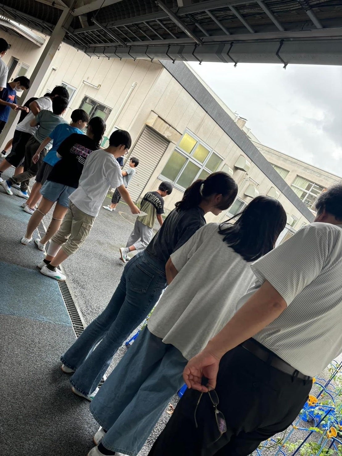 煮えない紫外線を見る実験