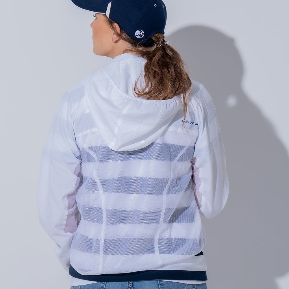 UV-FORM　ブレッサブルUVメッシュパーカー　株式会社ピーカブー