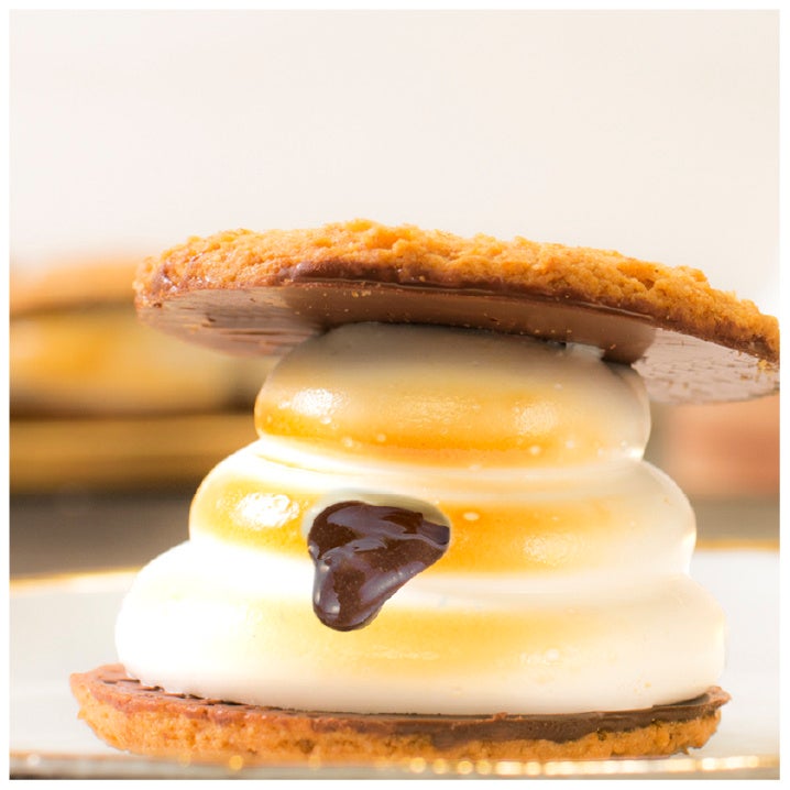 定番商品の焼マシュマロサンド・ベイクドマロウ