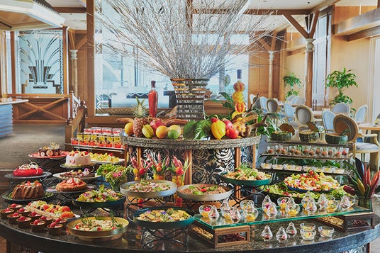 フレンチレストラン「フォーシーズン」リニューアルオープン! 東シナ海を望む特等席で、週末ランチビュッフェ♪ オープン記念のワインフリーフロー6月28日まで フレンチレストラン「フォーシーズン」リニューアルオープン! 東シナ海を望む特等席で、週末ランチビュッフェ♪ オープン記念のワインフリーフロー6月28日まで