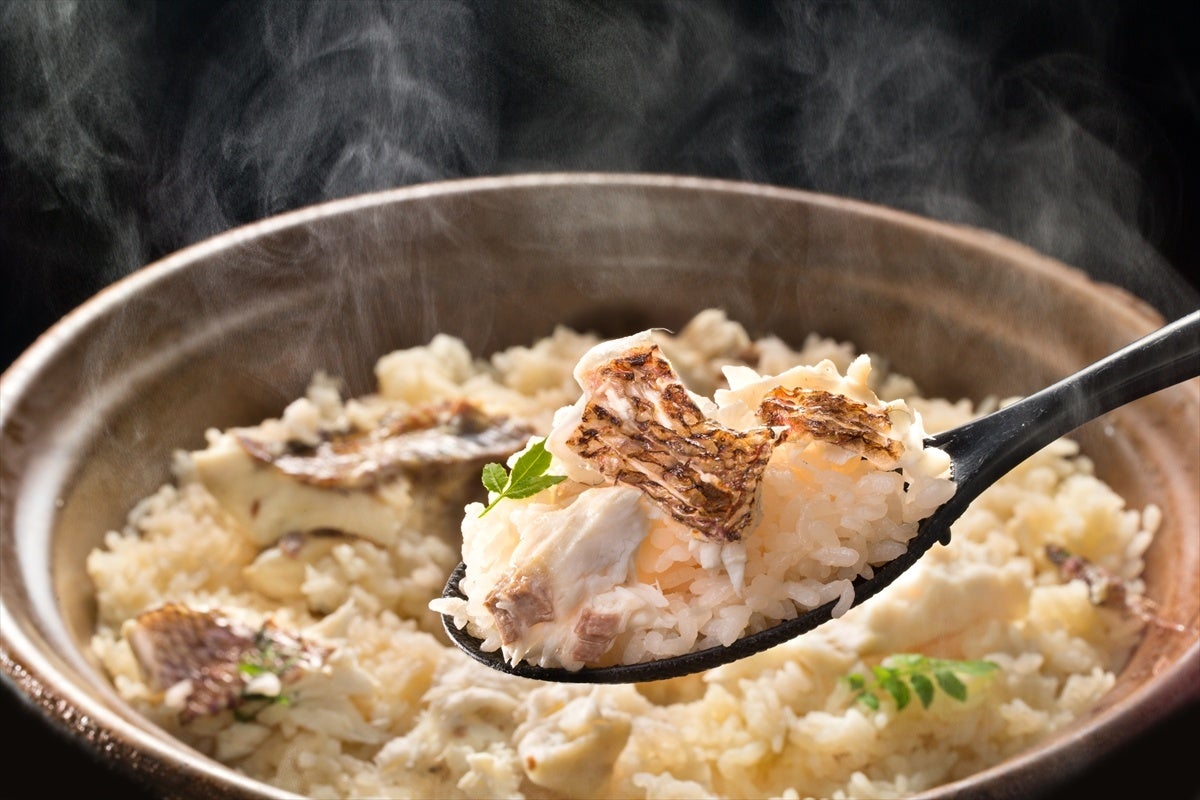 鳴門名物の鯛めし