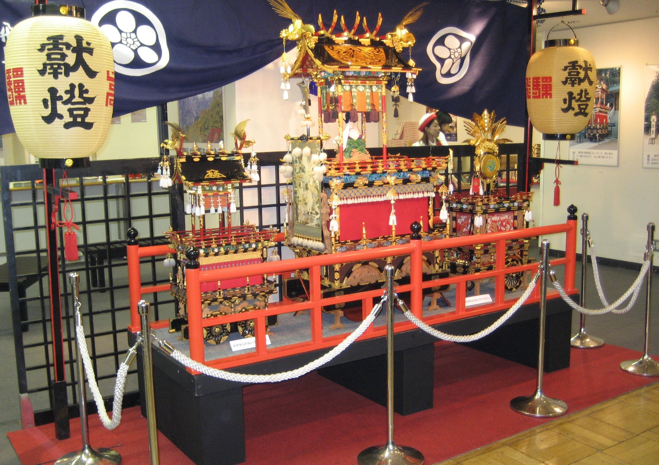 屋台の模型（左から豊明台・恵比須台・神楽台）イメージ