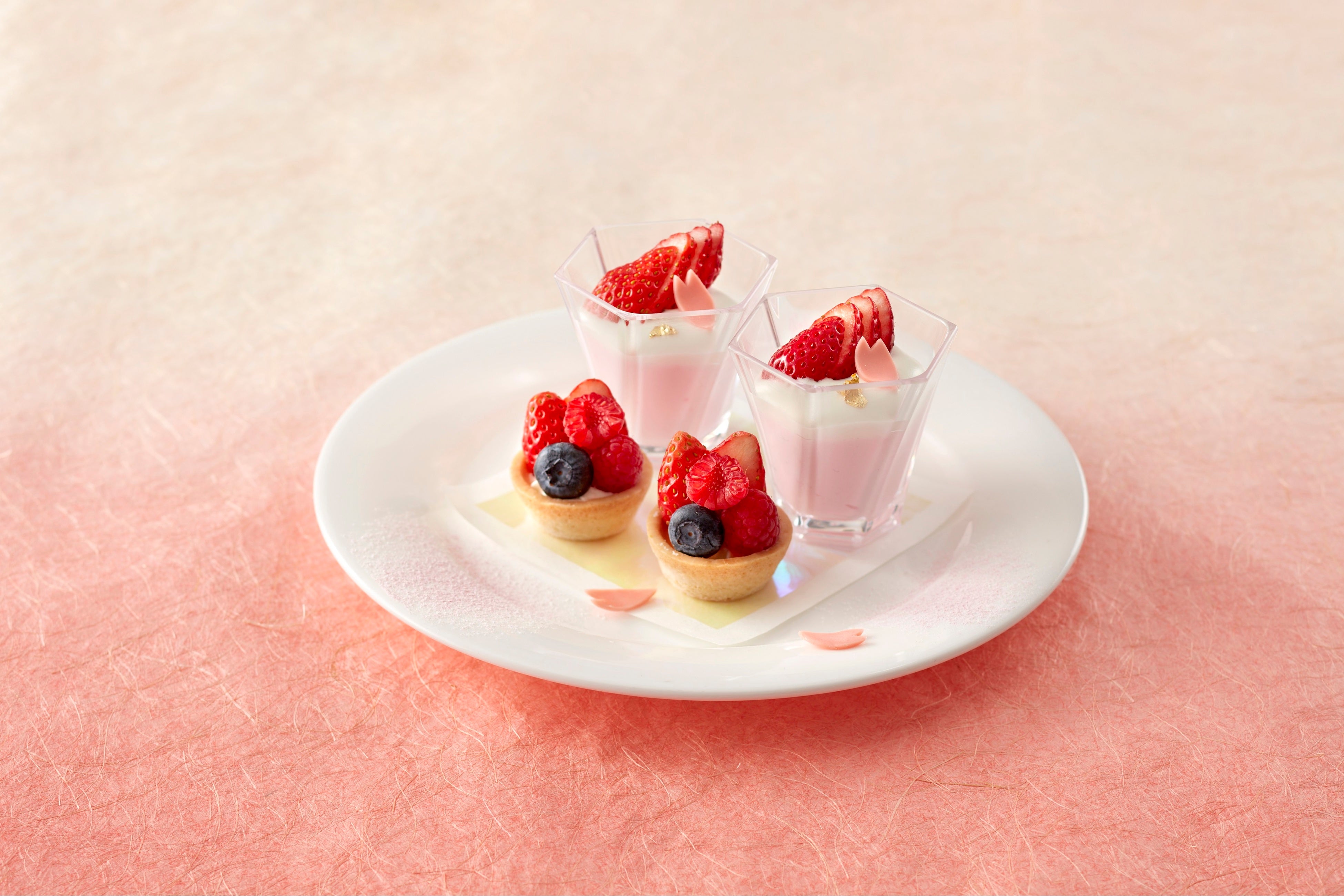 日本昔話アフタヌーンティーセット～花咲かじいさん～（下段）