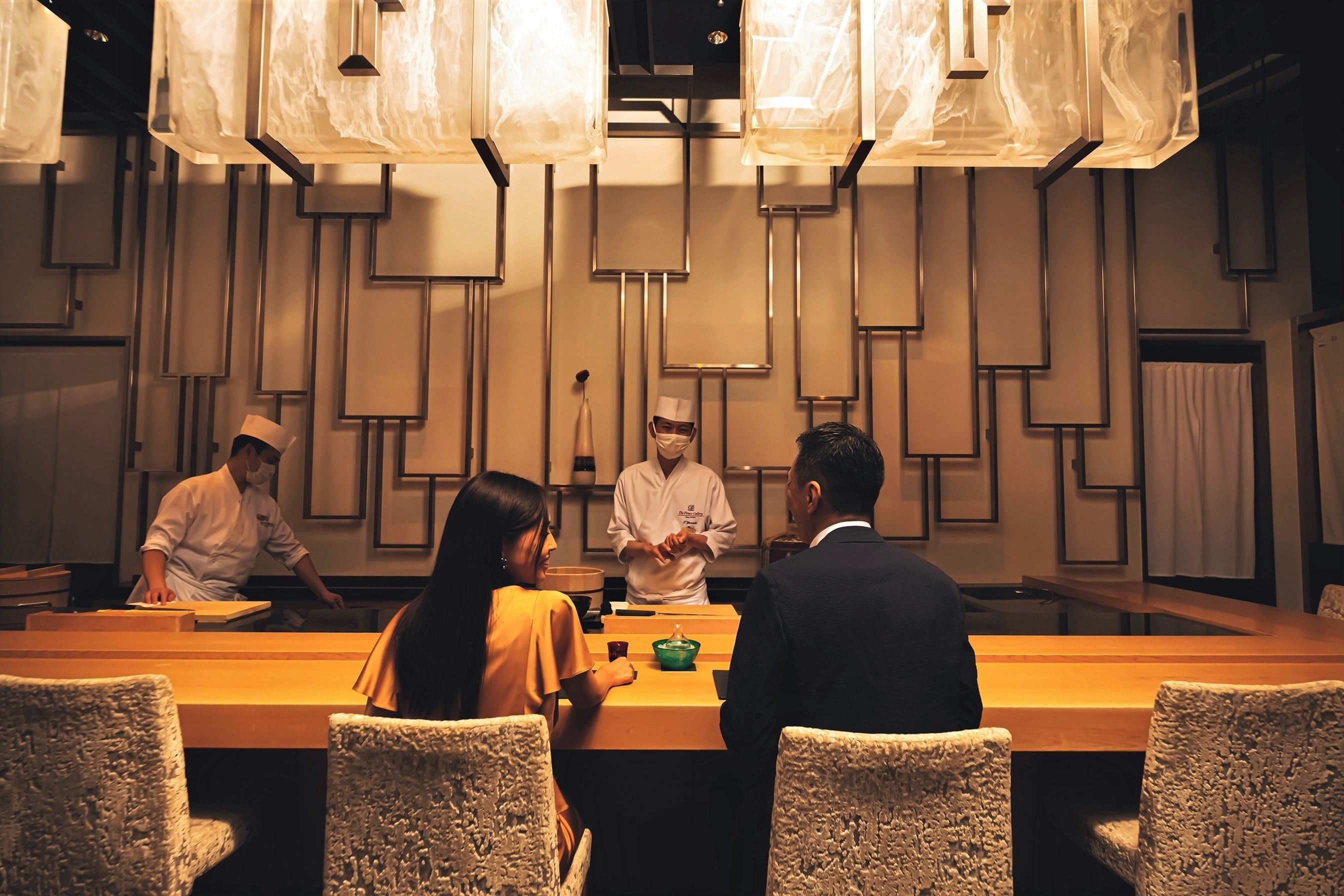 HASHI“5”～Round Dinner～ 寿司カウンター イメージ（ザ・プリンスギャラリー東京紀尾井町）