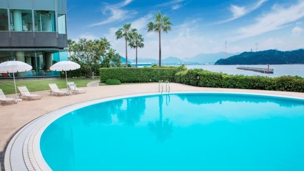 屋外プール イメージ