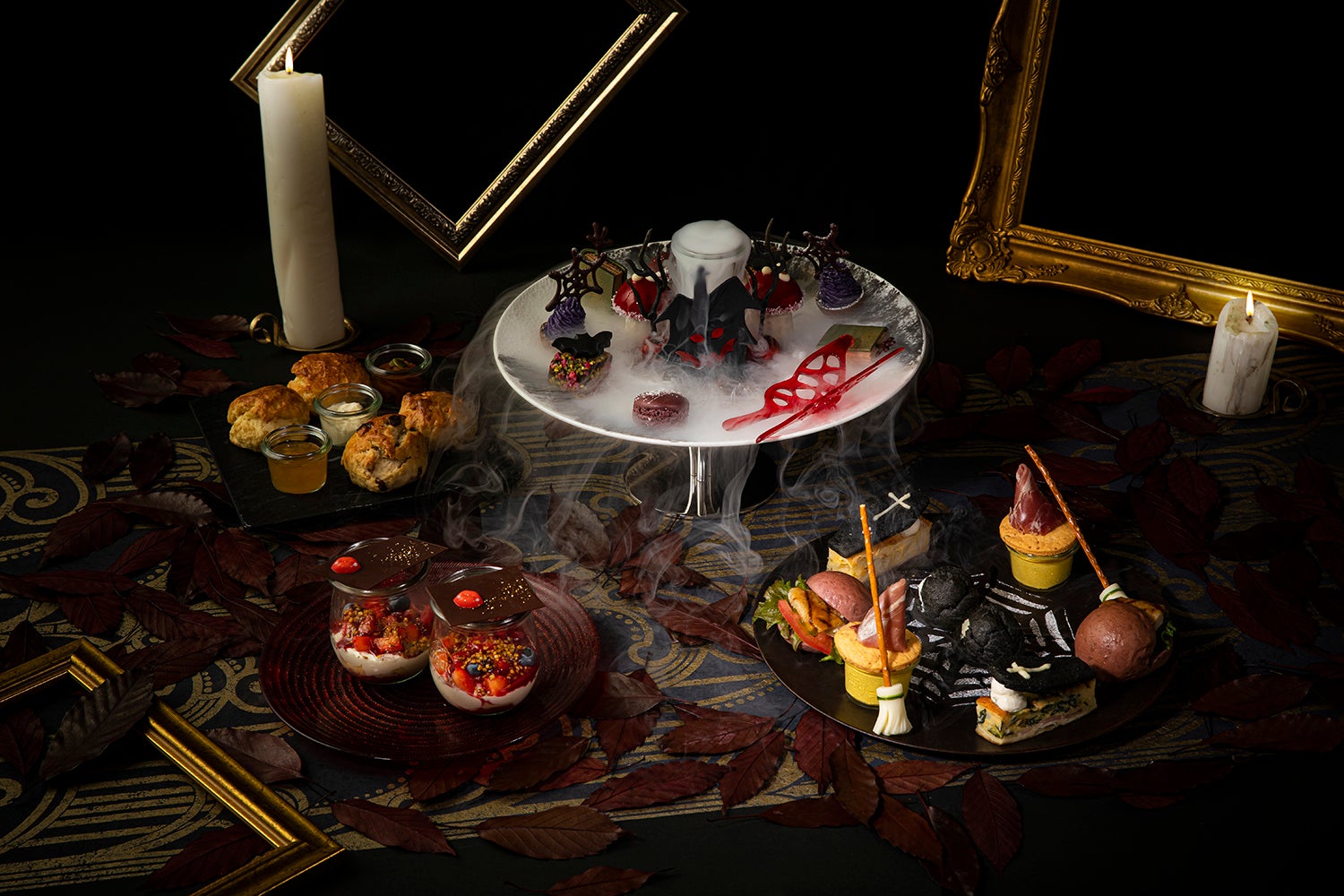 Haunted Halloween House～蝶が舞うギャラリーアフタヌーンティー～ イメージ