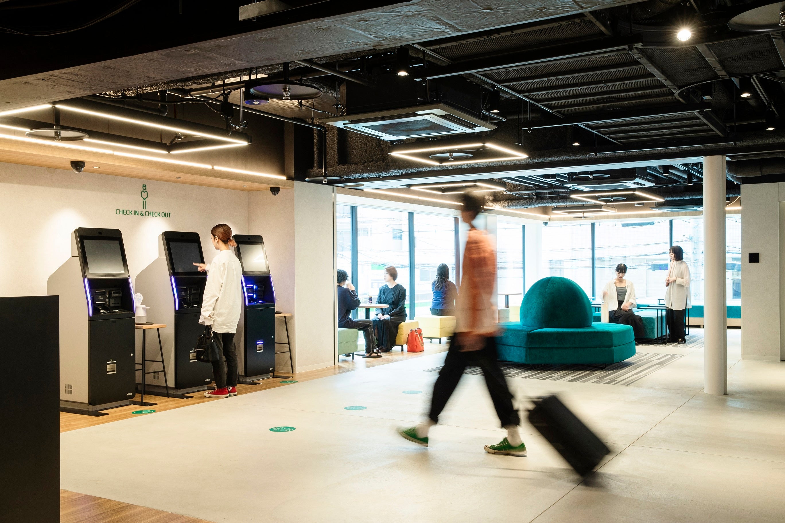 チェックインエリア①