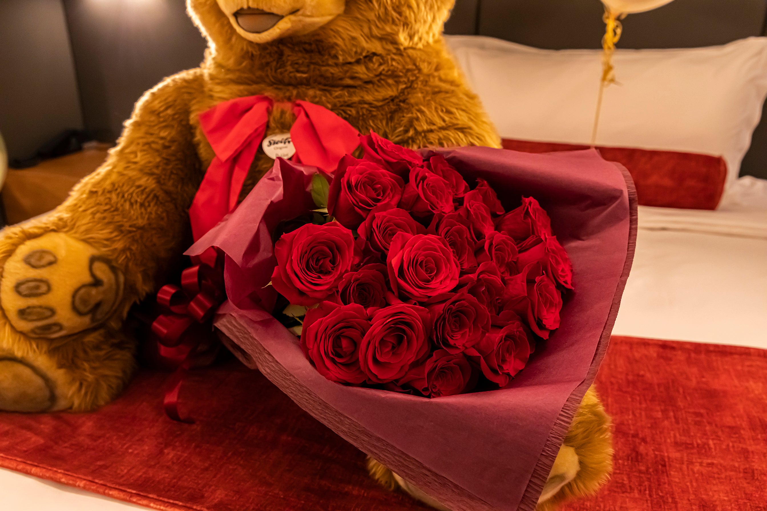 シュタイフのテディベア ボビーと過ごすクリスマスステイ イメージ