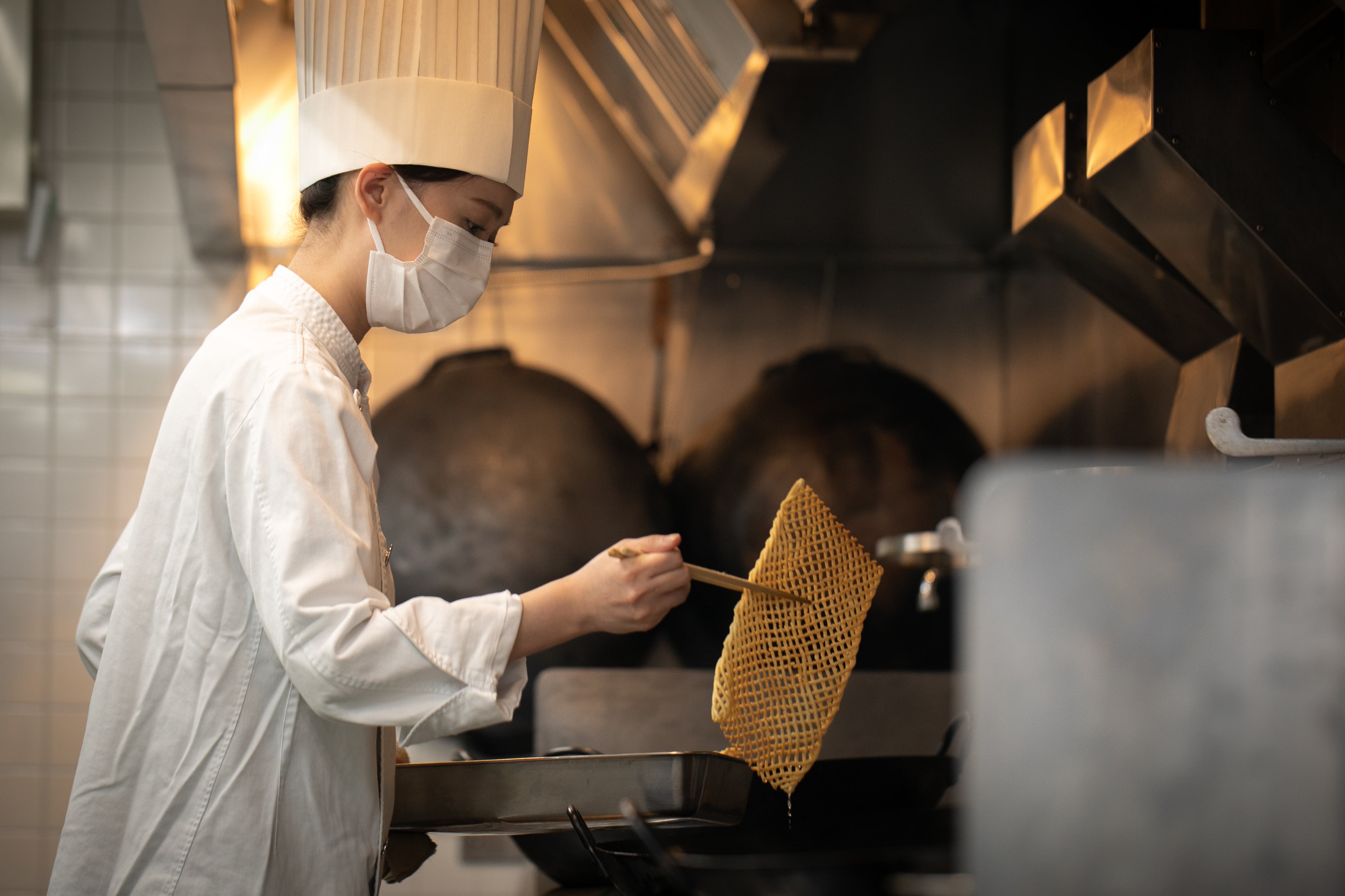 中国料理 高 調理風景