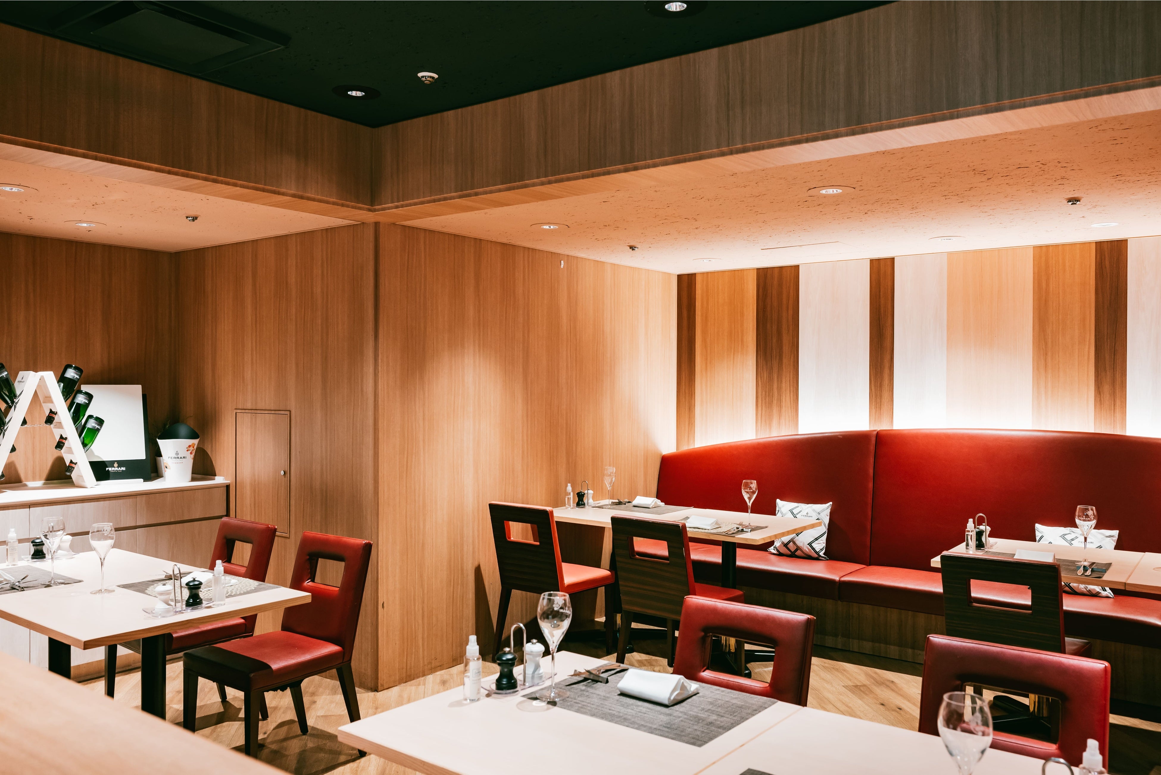 フェッラーリ‐エクスクルーシブエリア‐ イメージ