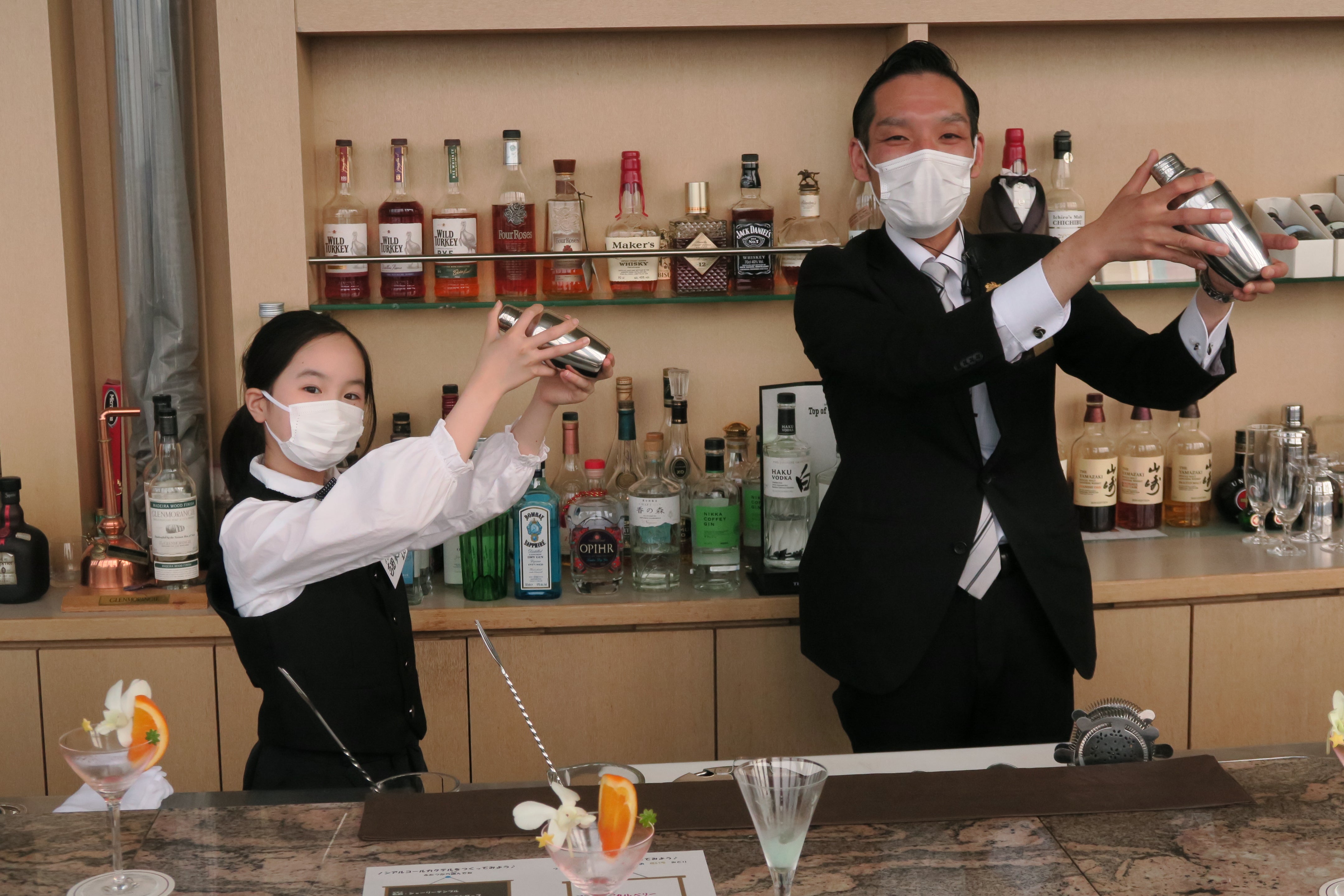 バーテンダー体験（こども応援プロジェクト）