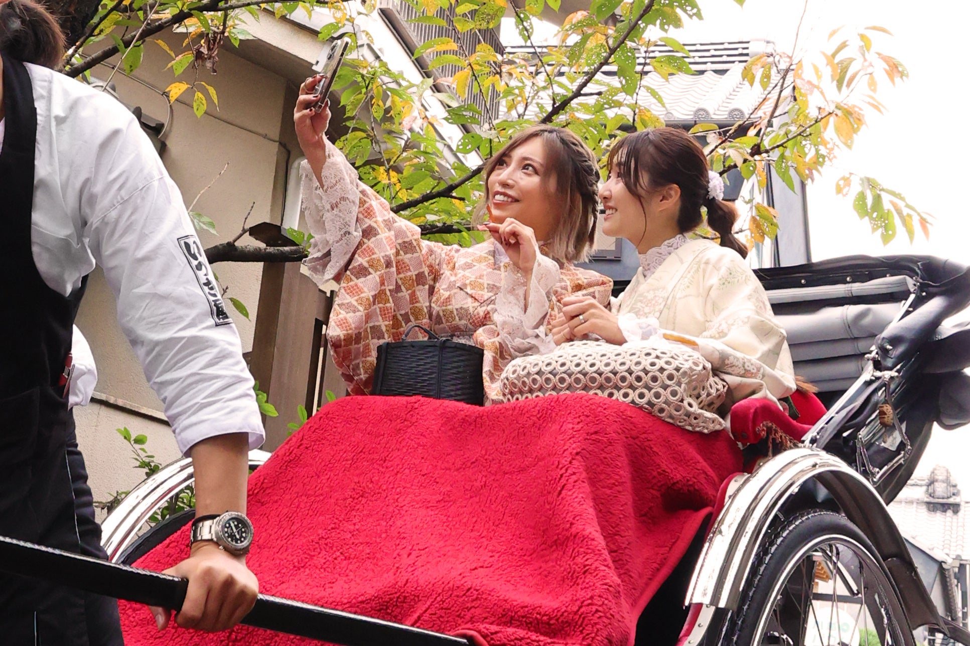 人力車で観光イメージ