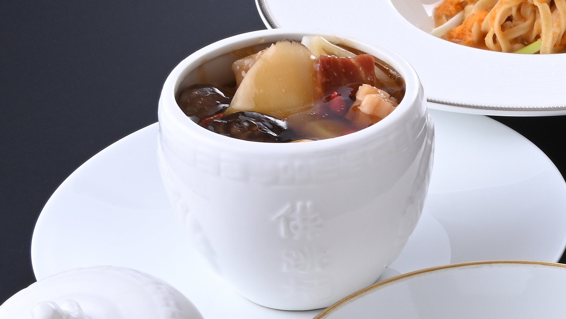 佛跳牆(ぶっちょうしょう)