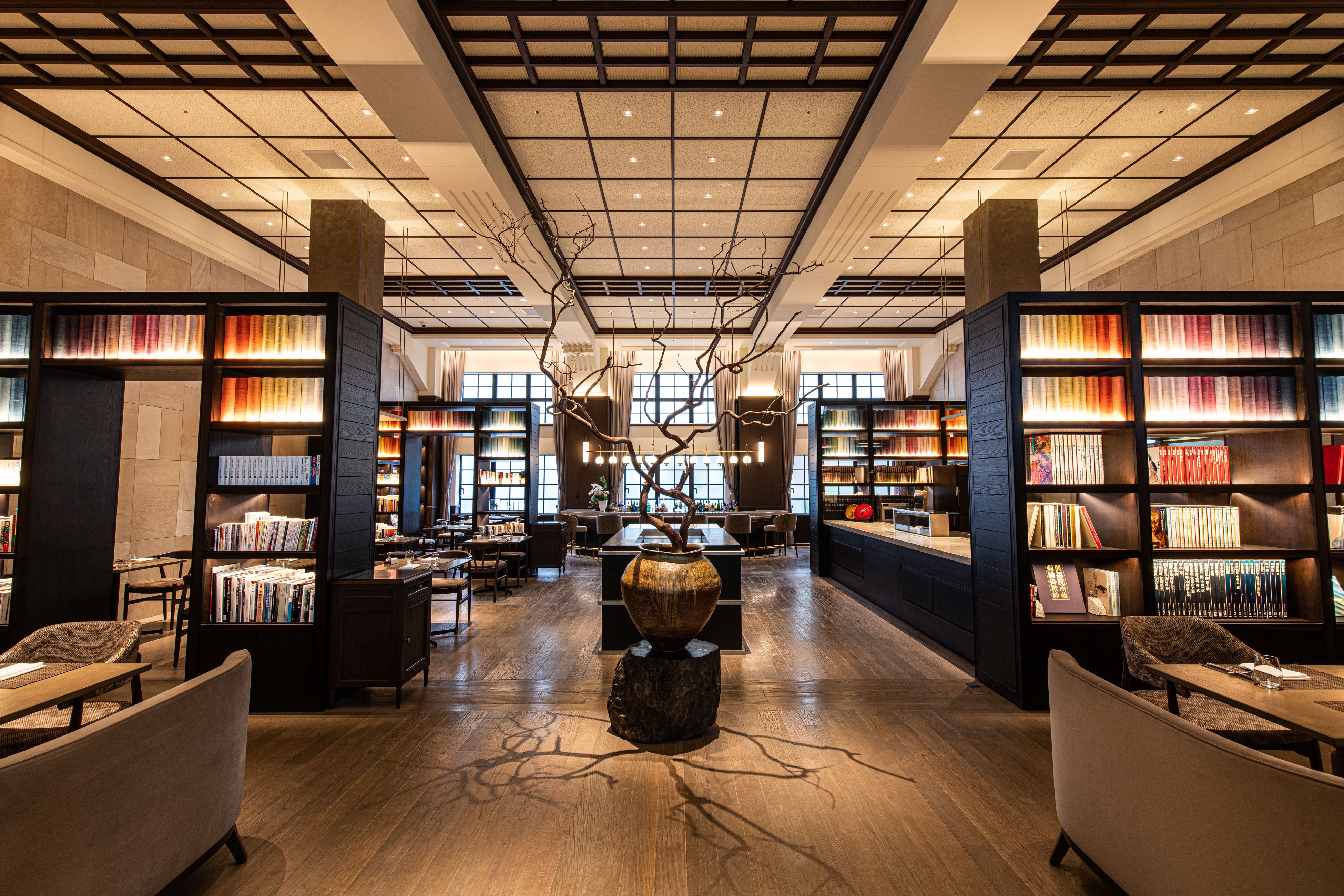 restaurant library the hotel seiryu