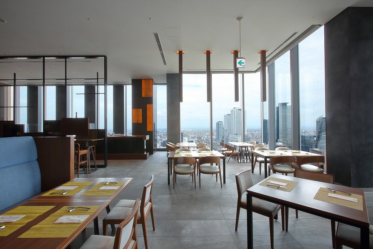 Sky Dining 天空 店内