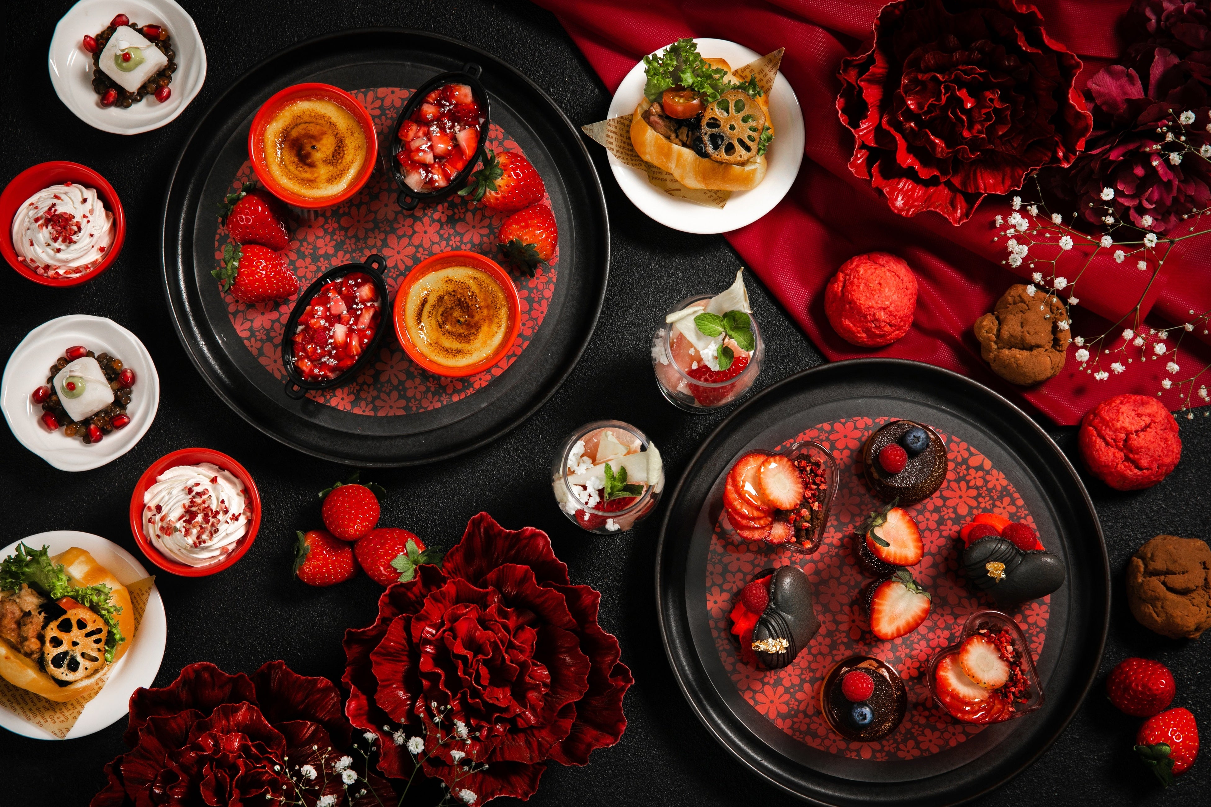 Strawberry Afternoon Tea ～BLACK＆RED～ イメージ