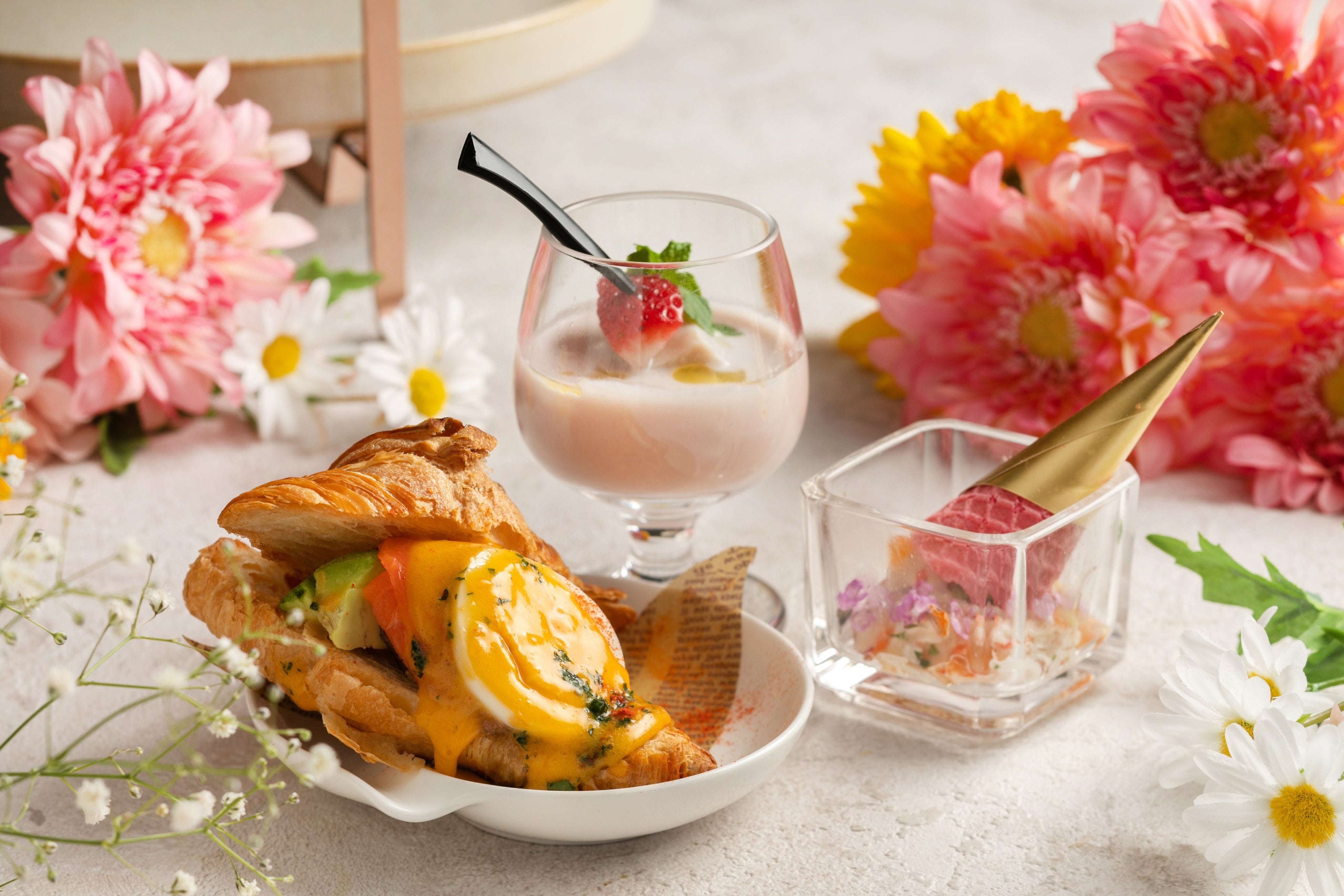 Strawberry ＆ Bunny Afternoon Tea ～White＆Pink～　セイボリーイメージ