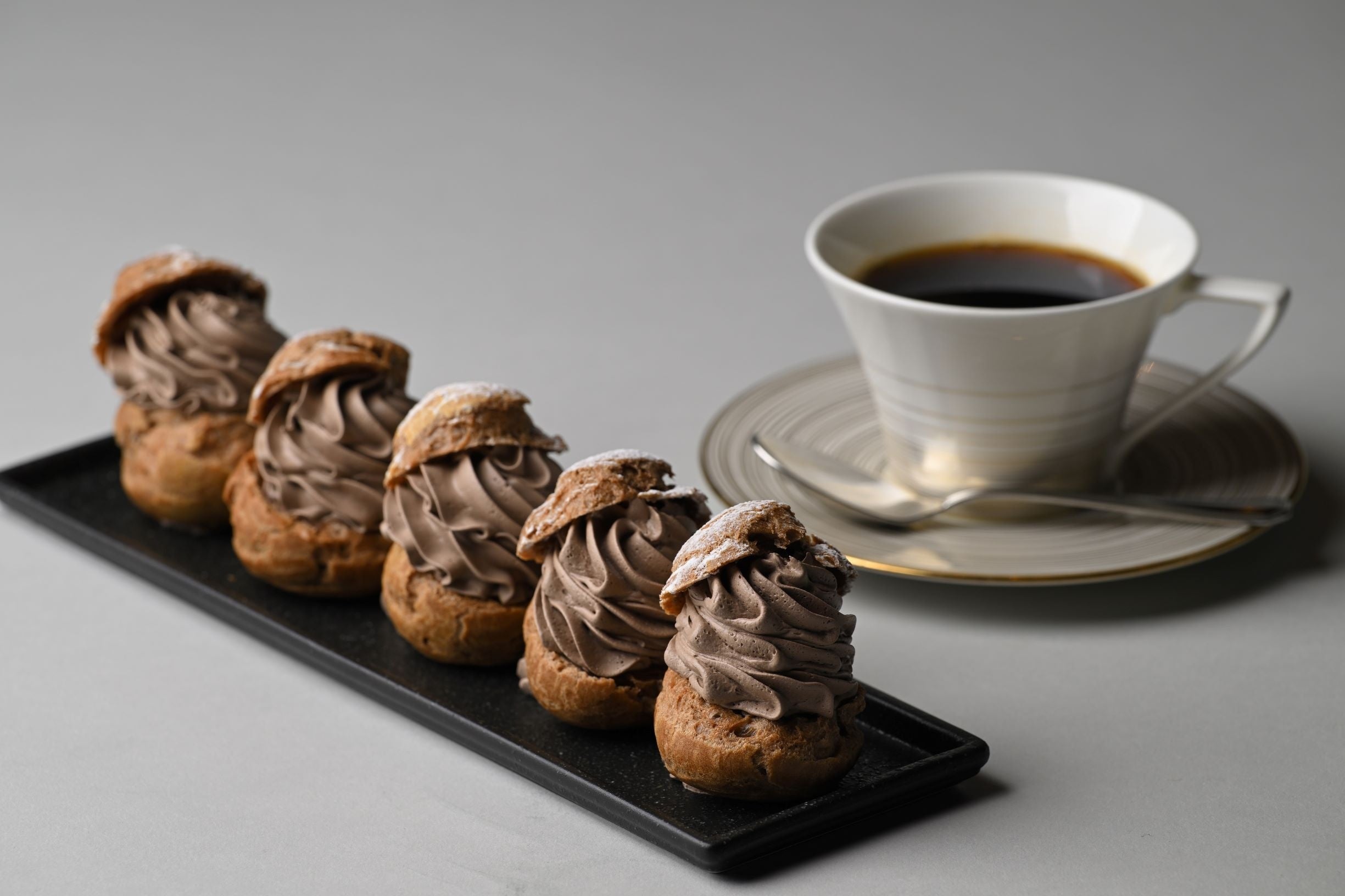 ショコラスイーツと相性ぴったりのコーヒーも楽しめます