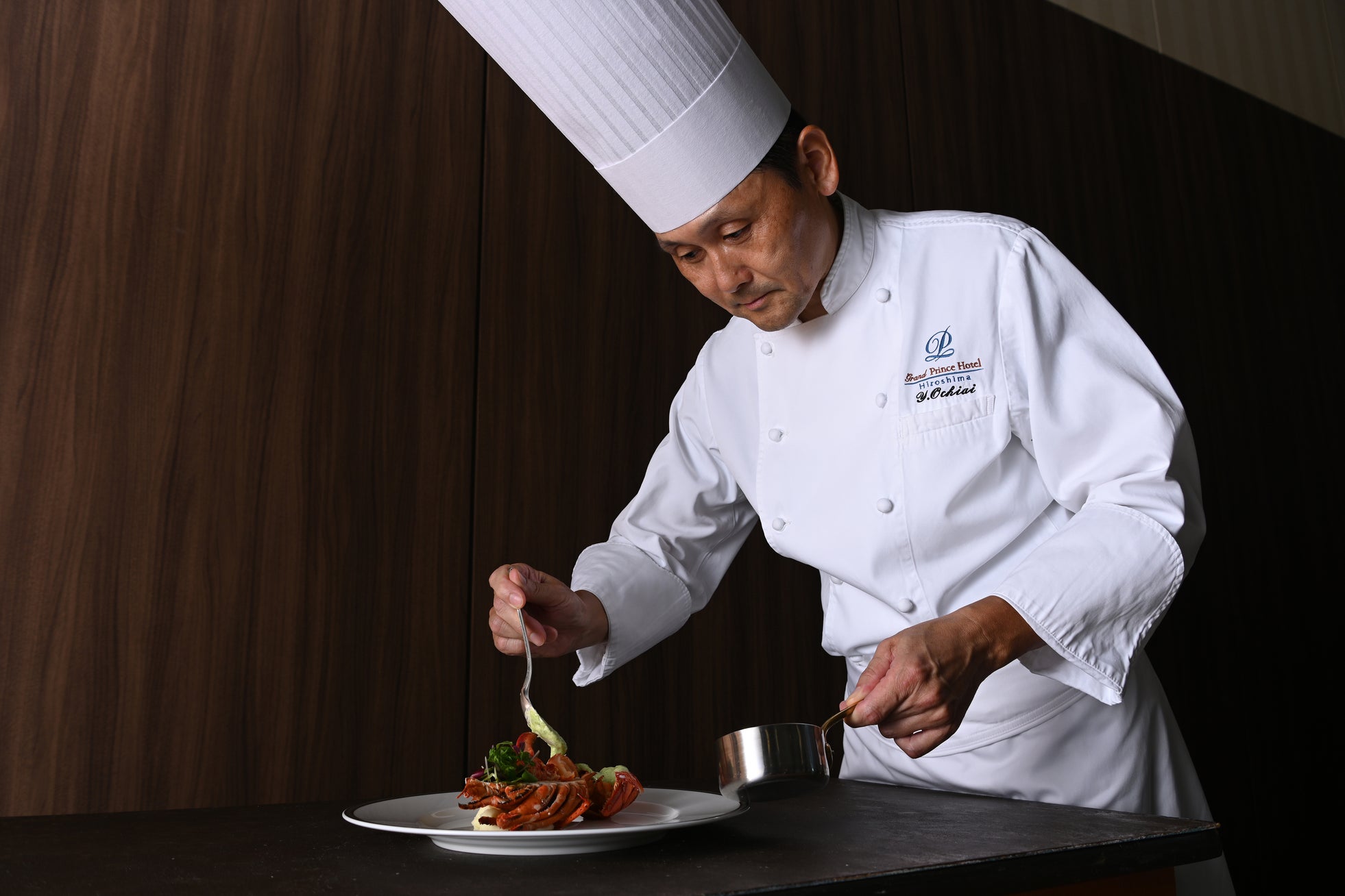 【グランドプリンスホテル広島】総料理長 落合吉紀が贈るディナーを生演奏と楽しむ「総料理長フェア」を開催