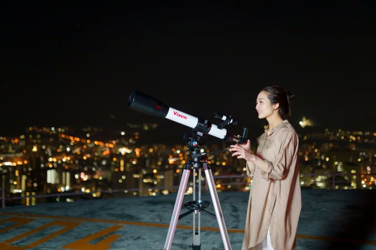 【札幌プリンスホテル】地上107mの屋上ヘリポートで天体望遠鏡を使いながら星空を観察できる2日間限定宿泊プランを販売 【札幌プリンスホテル】地上107mの屋上ヘリポートで天体望遠鏡を使いながら星空を観察できる2日間限定宿泊プランを販売