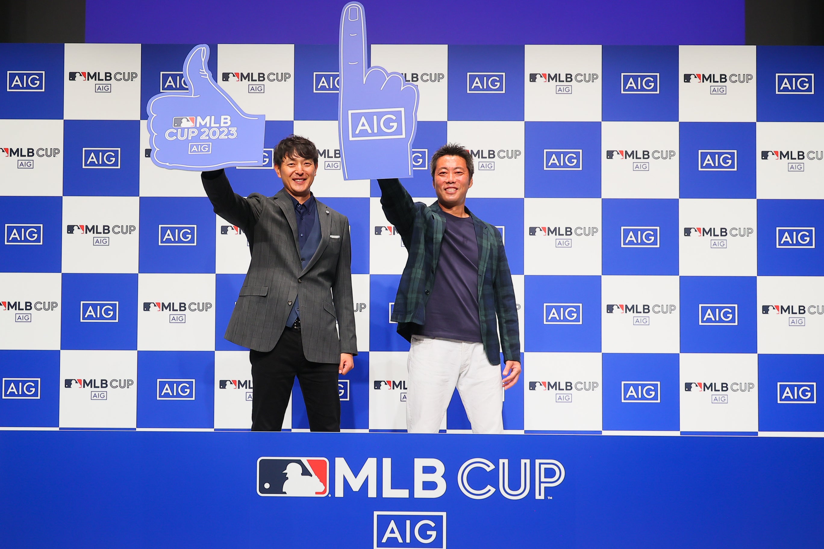 左から岩隈久志さん、上原浩治さん