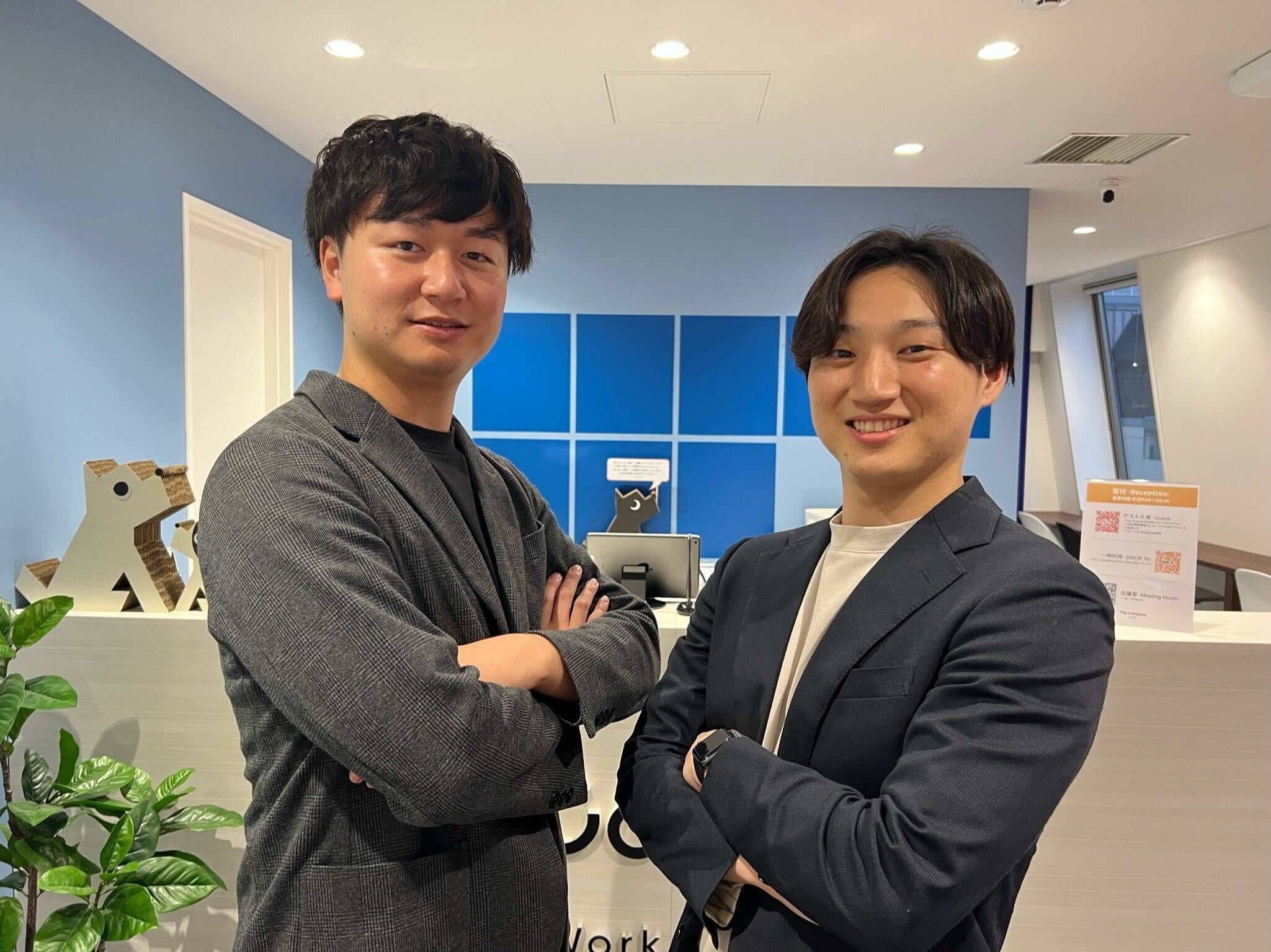 （左）福岡支店長：西村泰成　（右）コンサルタント：石塚啓悟