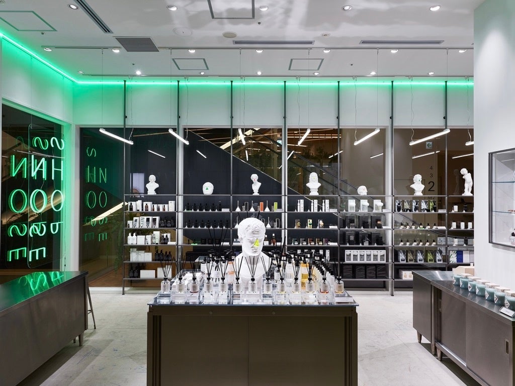 ニッチフレグランス サンプル15本セット 夏の訪れを香りとともに。ニッチフレグランス専門店「NOSE SHOP