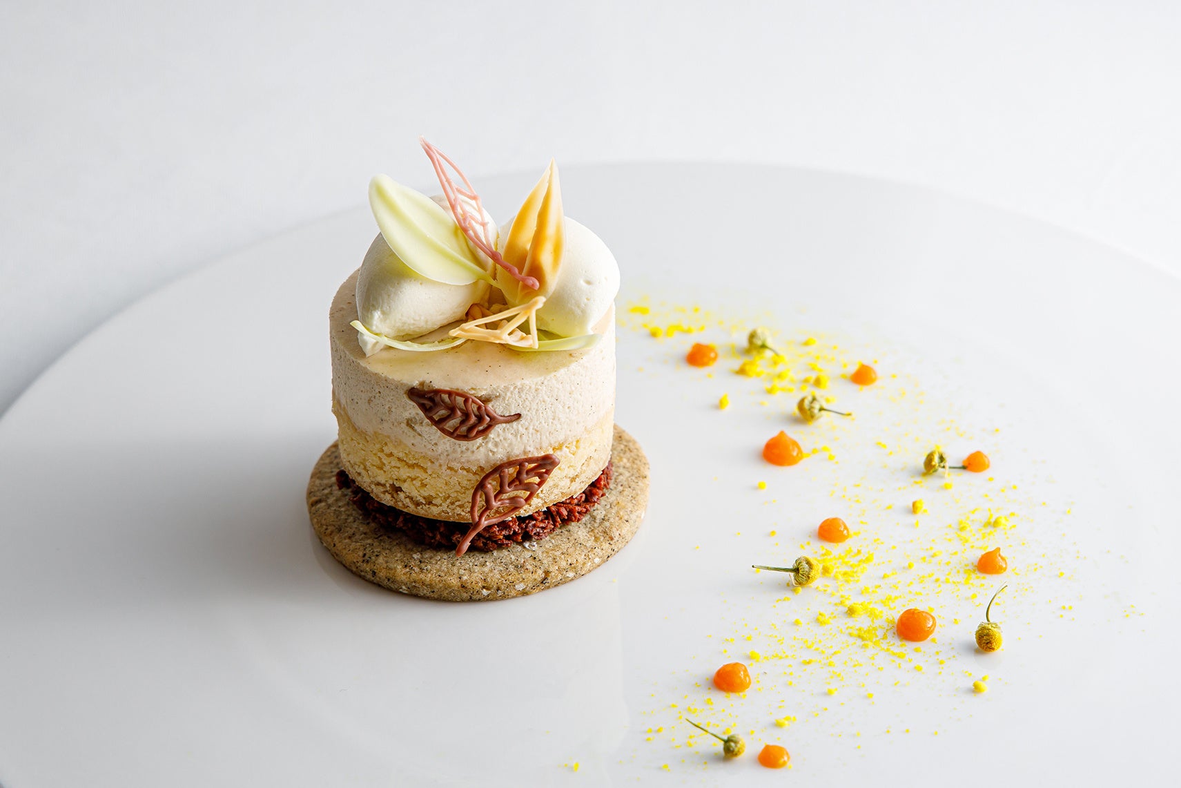 新緑の軽井沢で 茶葉の香りを楽しむ 紅茶や抹茶 さまざまな お茶 がテーマのオリジナルスイーツをめぐる豊かな時間を軽井沢で 軽井沢 スイーツ散歩事務局のプレスリリース 新緑の軽井沢で 茶葉の香りを楽しむ 紅茶や抹茶 さまざまな お茶 がテーマのオリジナルスイーツをめぐる豊かな時間を軽井沢で 軽井沢 スイーツ散歩事務局のプレスリリース