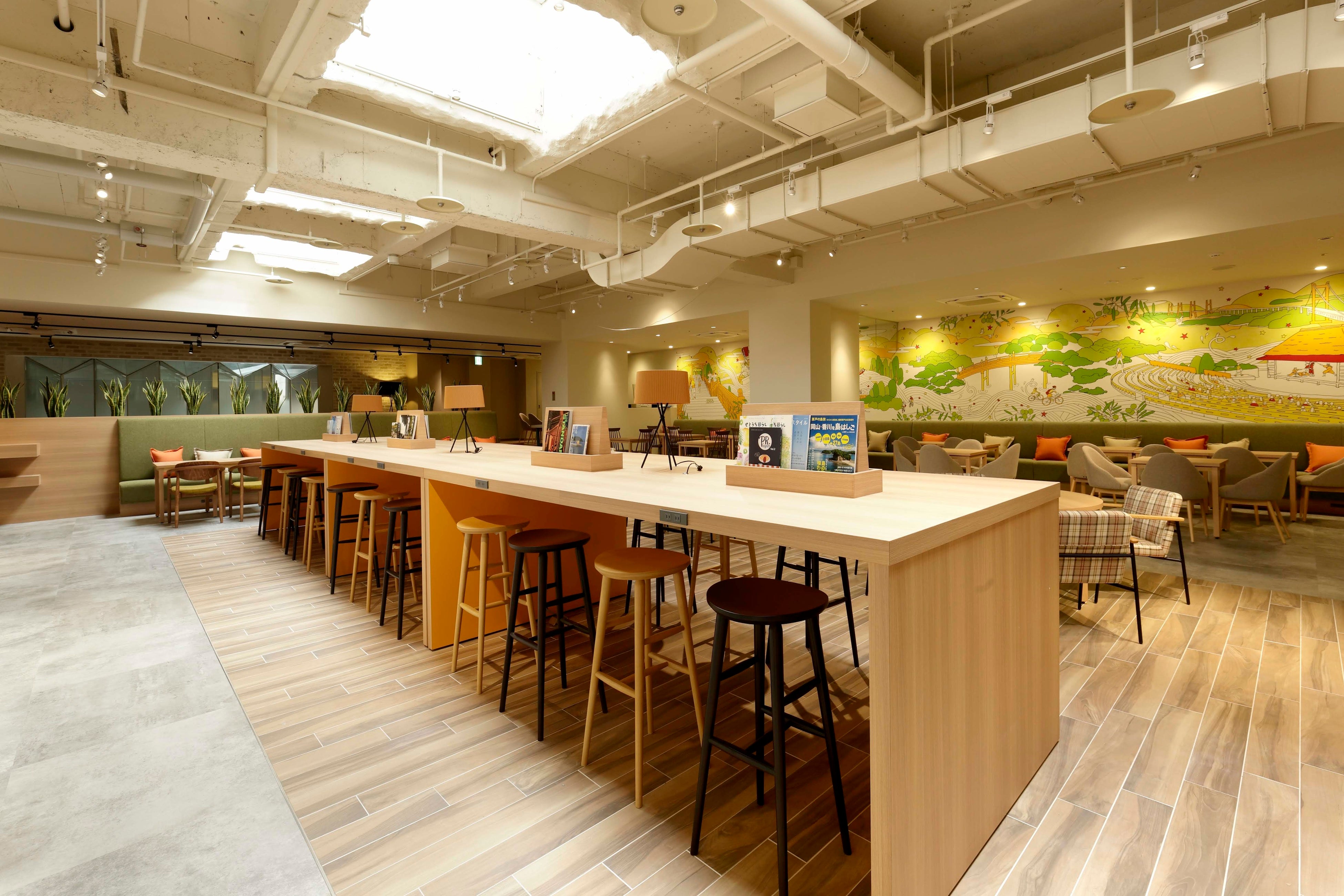 ホテルラウンジ