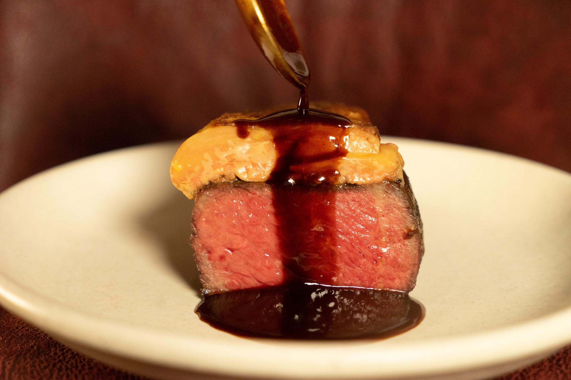 ご褒美に極上の祝い肉を 旨味爆発 肉厚フォアグラと黒毛和牛の薪焼ステーキが一皿に集結 ステーキ コケットでとびっきり贅沢な春を楽しむ 株式会社キープ ウィルダイニングのプレスリリース ご褒美に極上の祝い肉を 旨味爆発 肉厚フォアグラと黒毛和牛の薪焼ステーキが一皿に集結 ステーキ コケットでとびっきり贅沢な春を楽しむ 株式会社キープ ウィルダイニングのプレスリリース