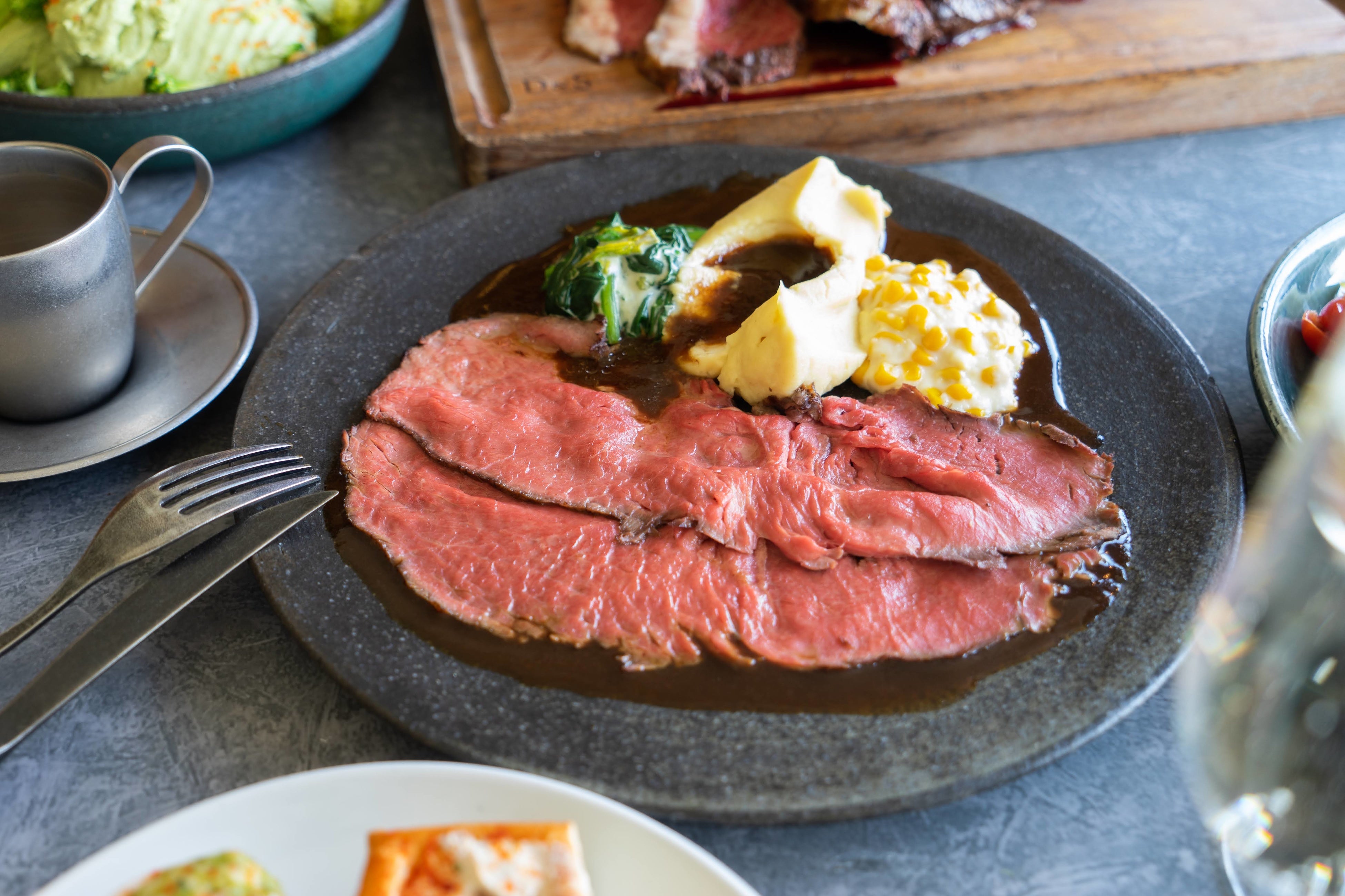 期間限定のローストビーフ