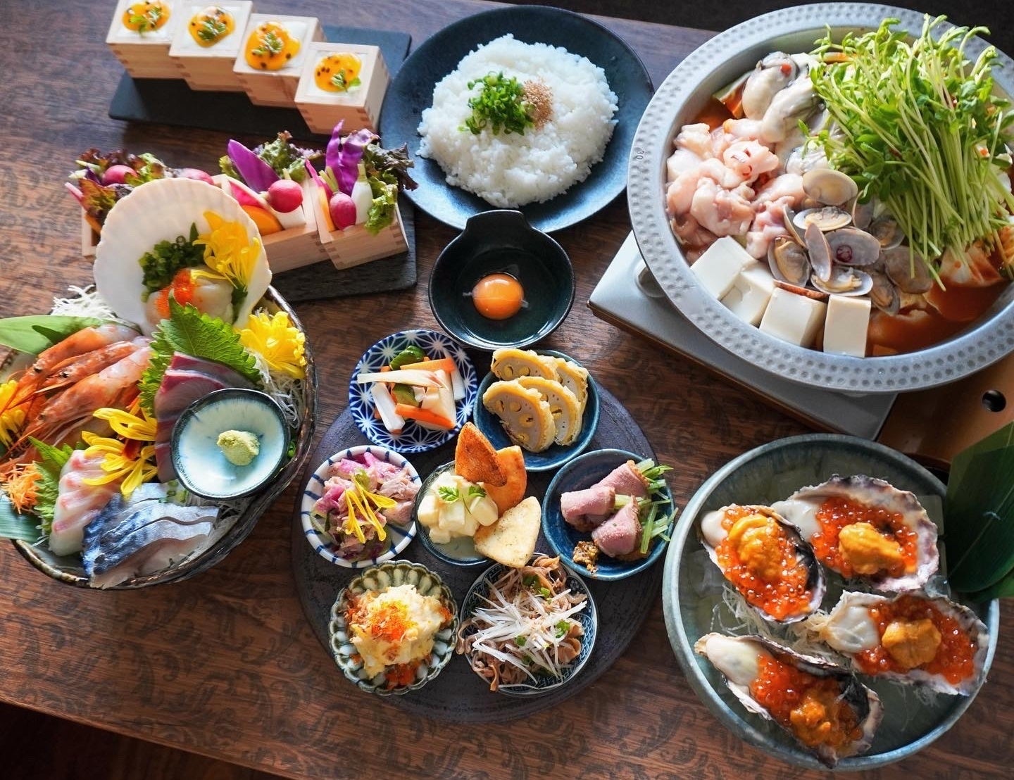 スンドゥブチゲ鍋コース(飲み放題付き)　￥5500