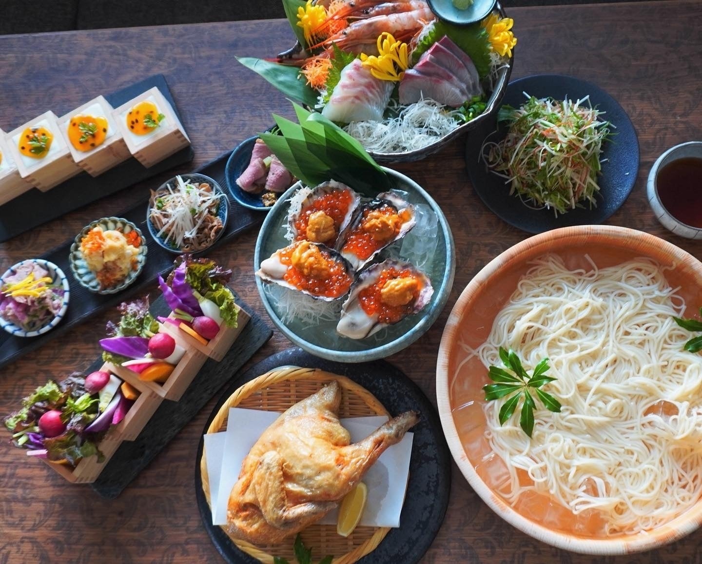 丸鶏の半身揚げと五島うどんコース(飲み放題付き)　￥4950