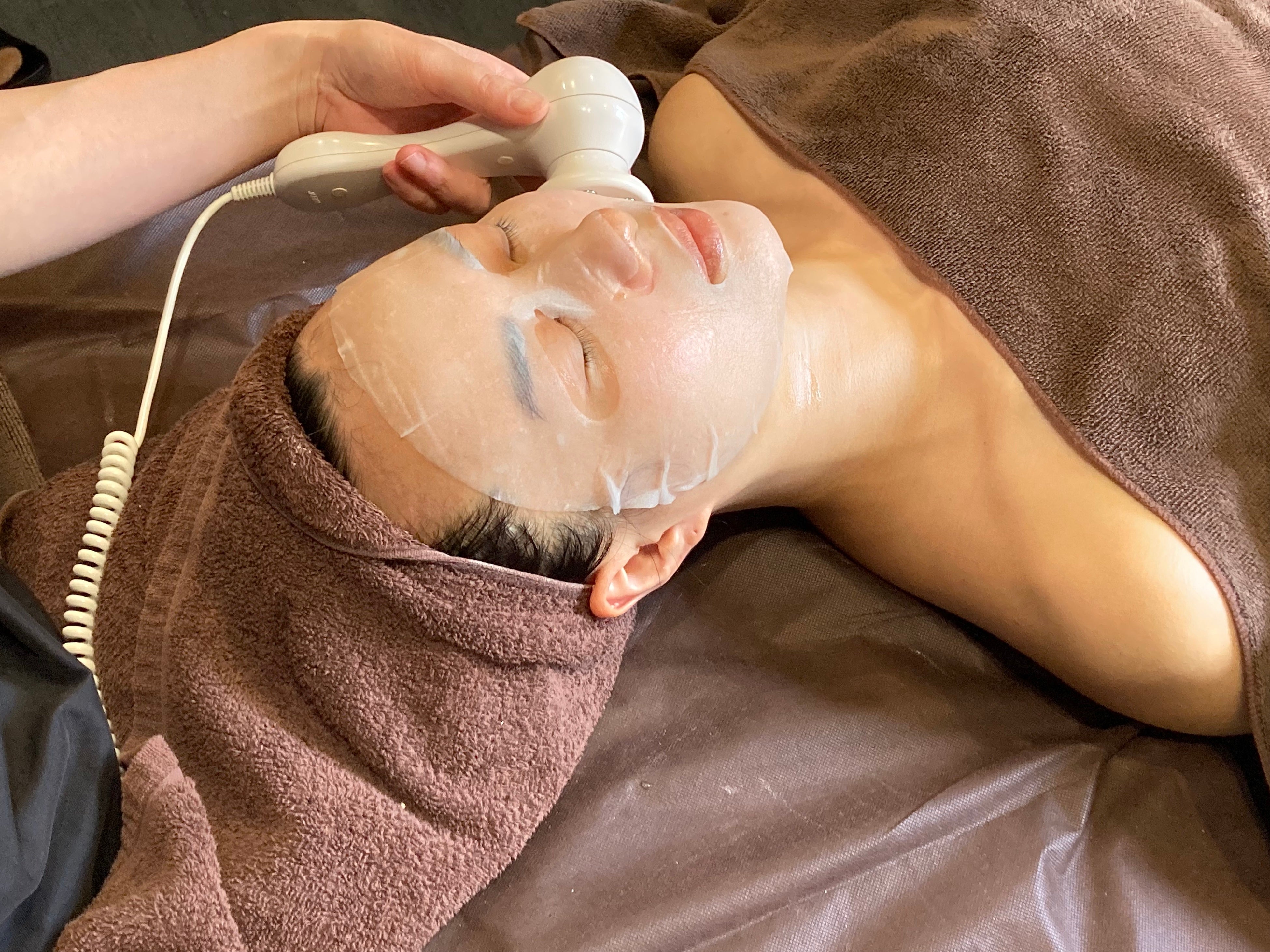 「ヒト由来幹細胞培養液」を真皮層に補うトリプレーション導入