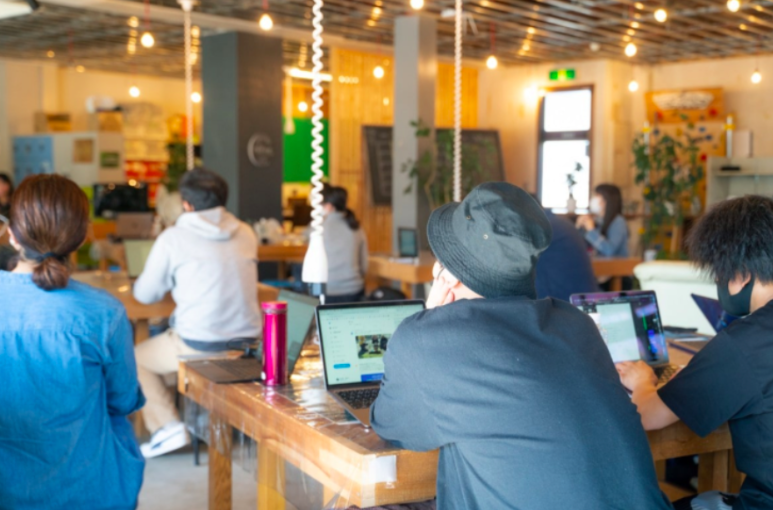 横瀬町　AREA898でのセミナーの様子