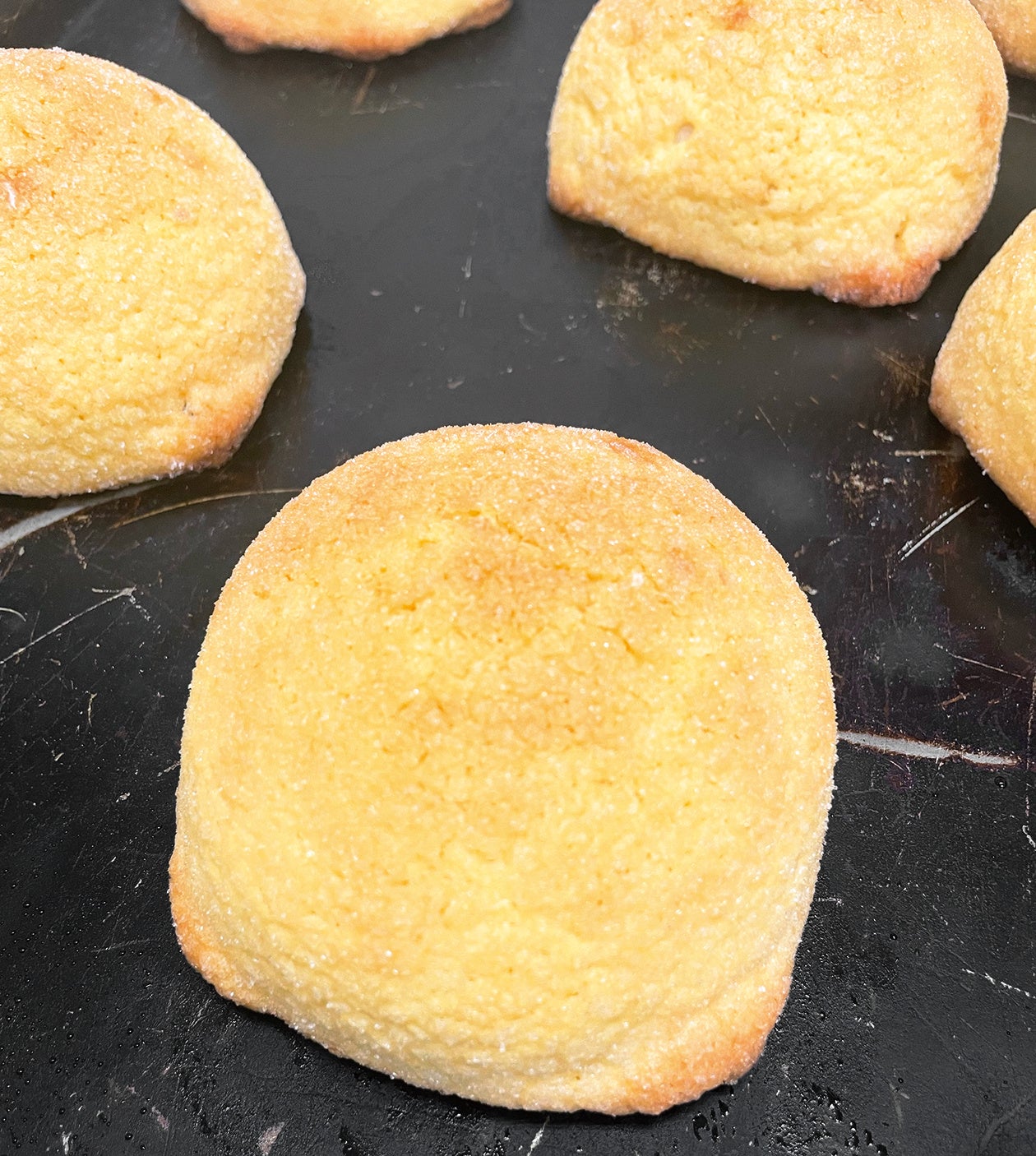 天然メロンパン 1個　税込205円